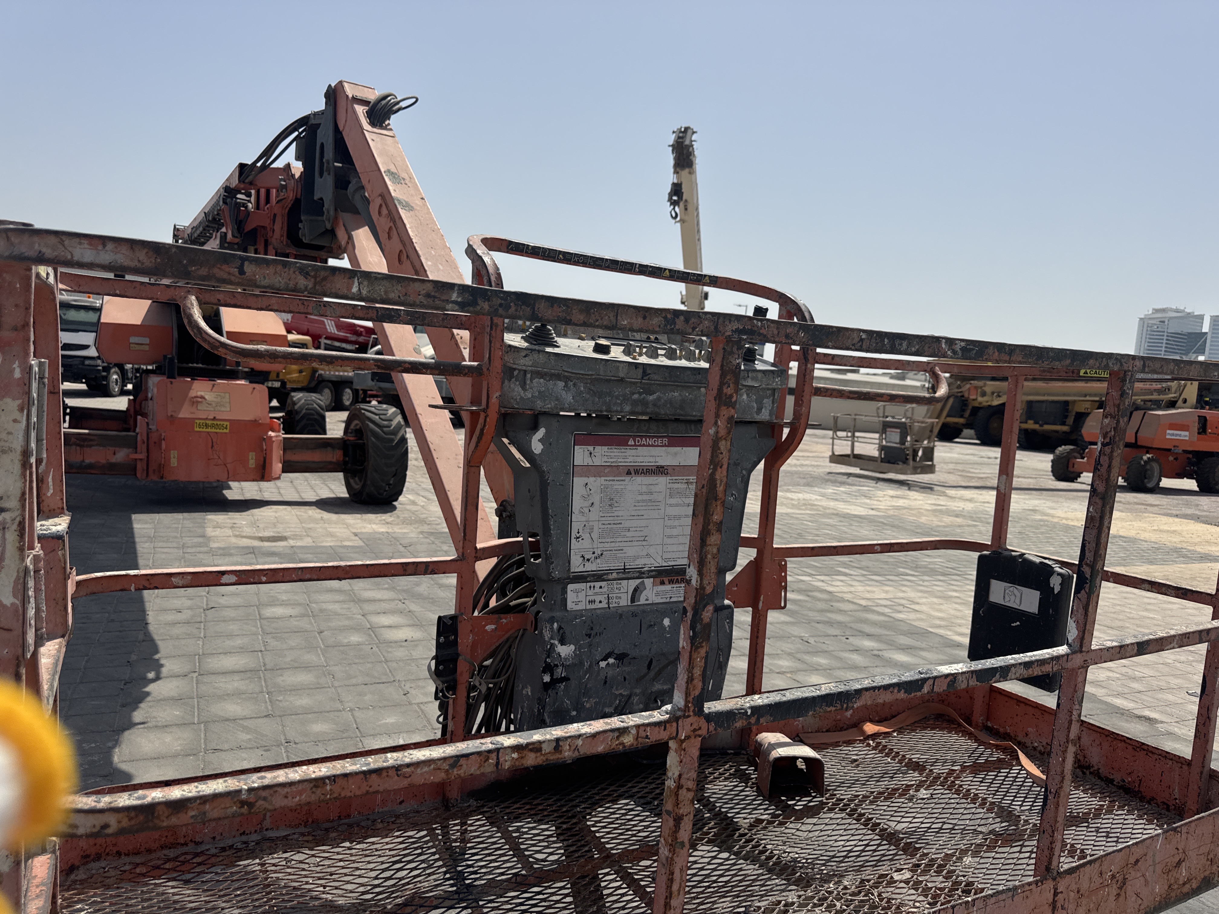 BLA-004-JLG-1200SJP-Boom-lifts-inspection-Safety-Guard-rail-1