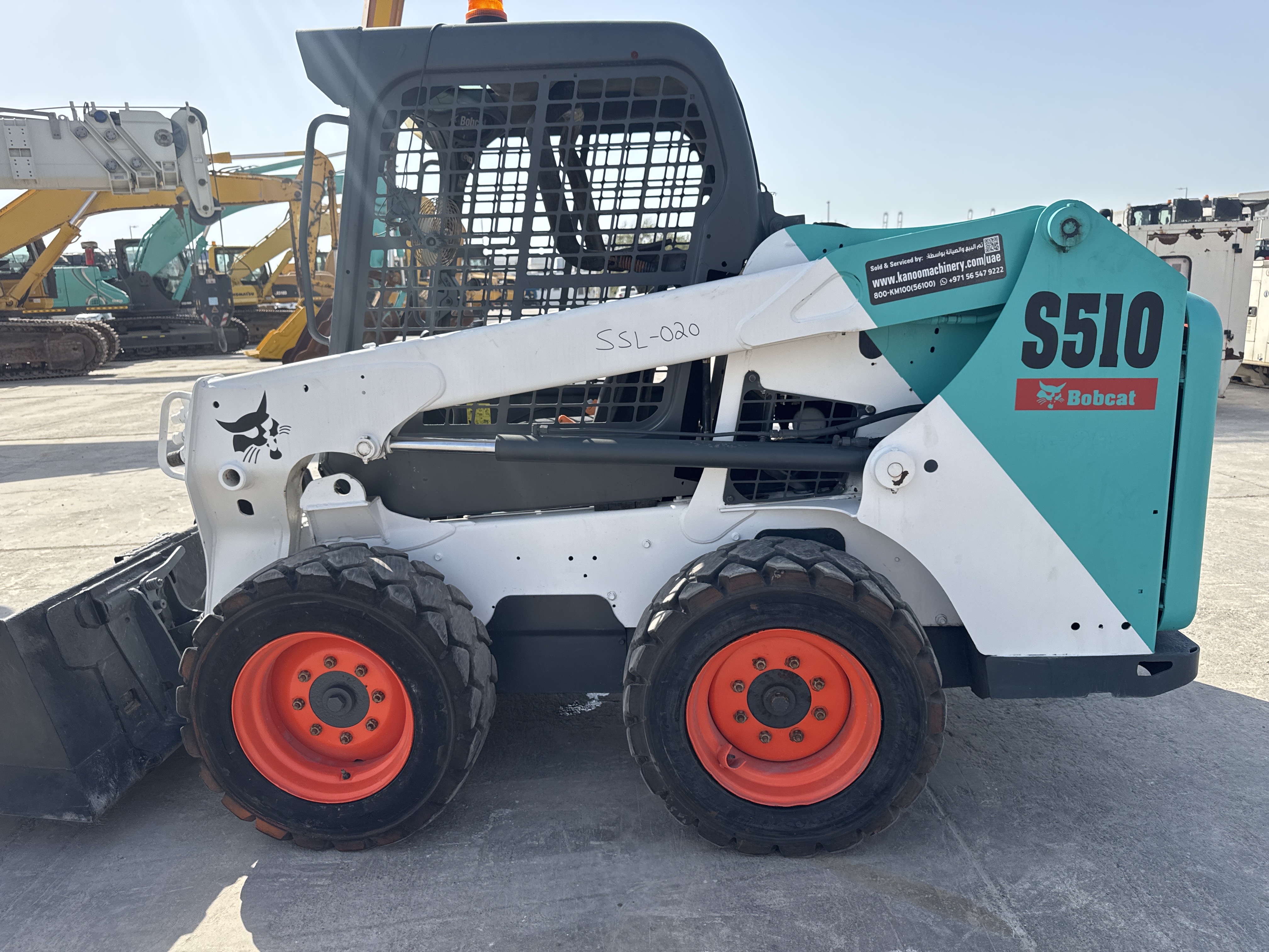 SSL-020-Bobcat-S510-Skid-steer-loaders-inspection-Structure-Paint-1