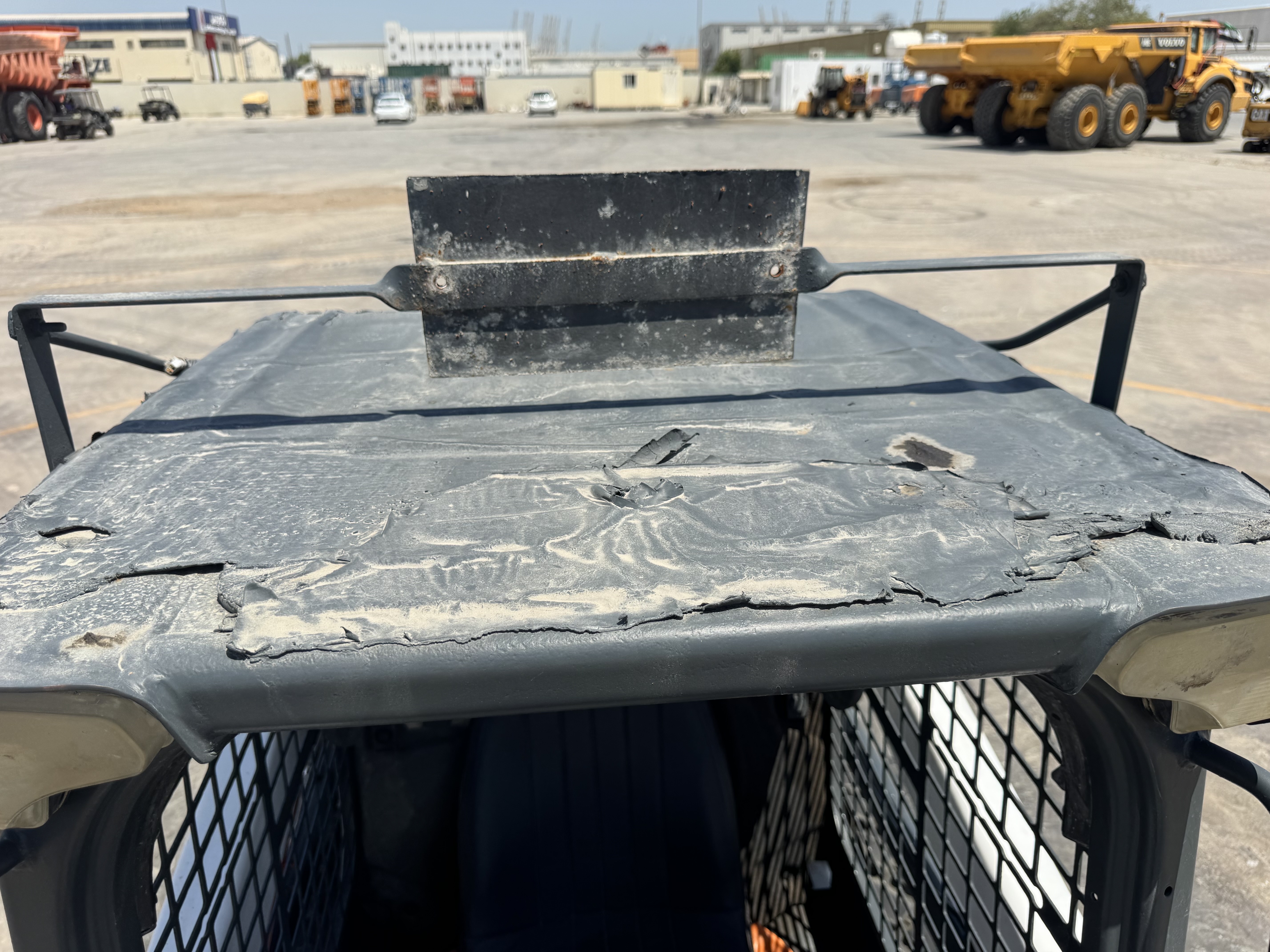 SSL-021-Bobcat-S510-Skid-steer-loaders-inspection-Safety-Rollover-protective-structure-(ROPS-/-FOPS)-1
