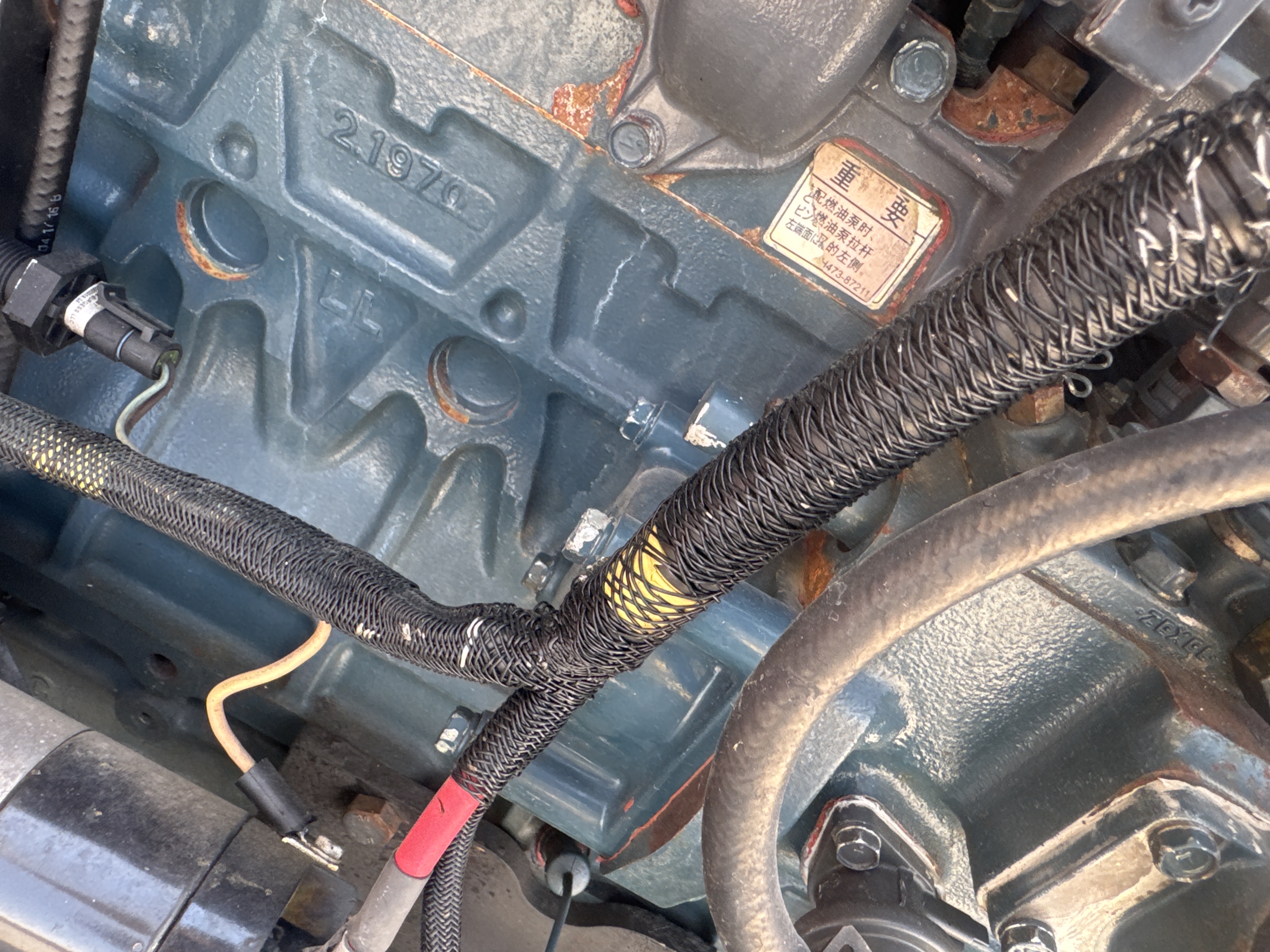 SSL-021-Bobcat-S510-Skid-steer-loaders-inspection-Electronics-Wires-1
