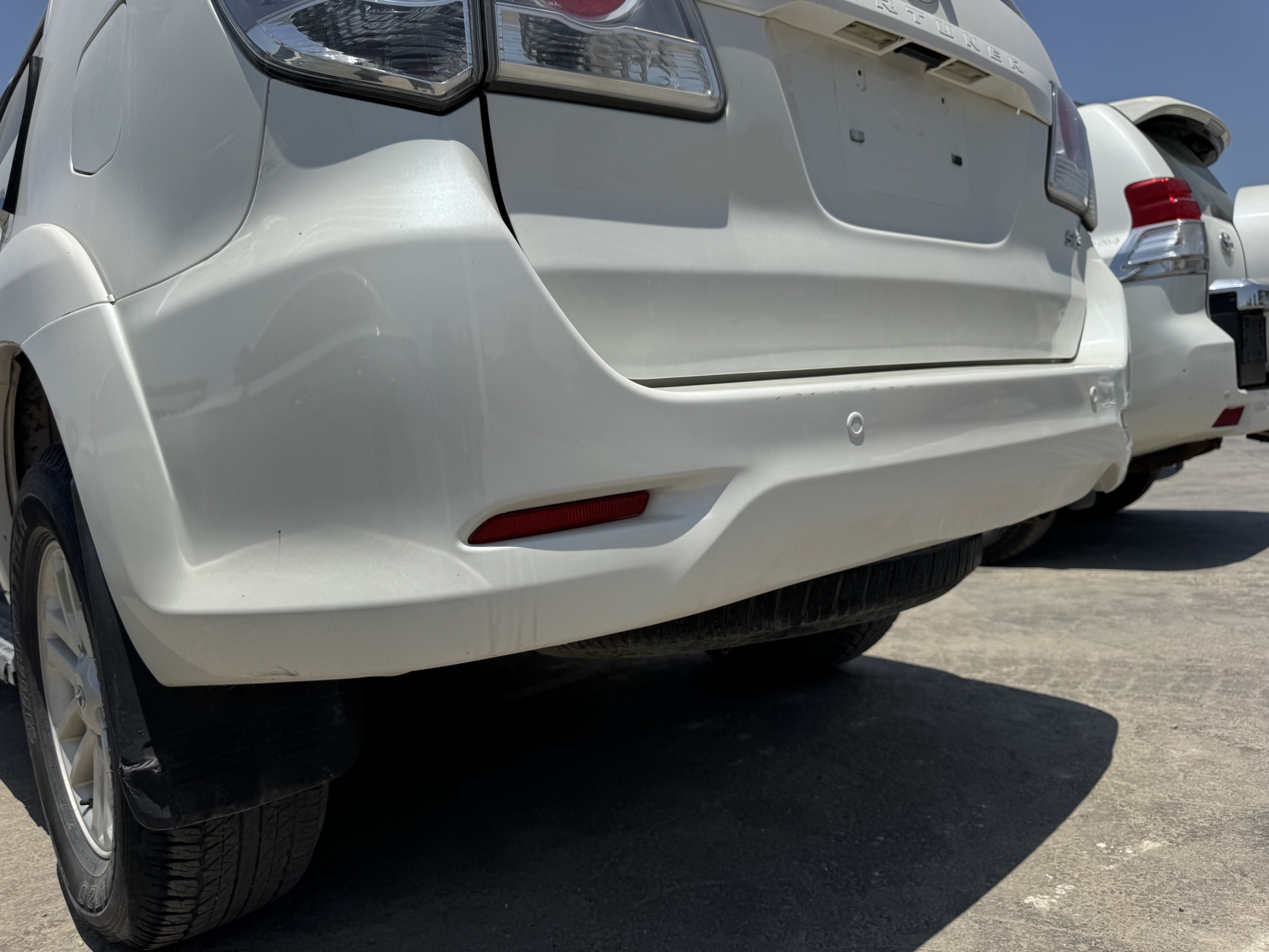 SUV-001-Toyota-Fortuner-SUVs-inspection-Exterior-Rear-bumper-1