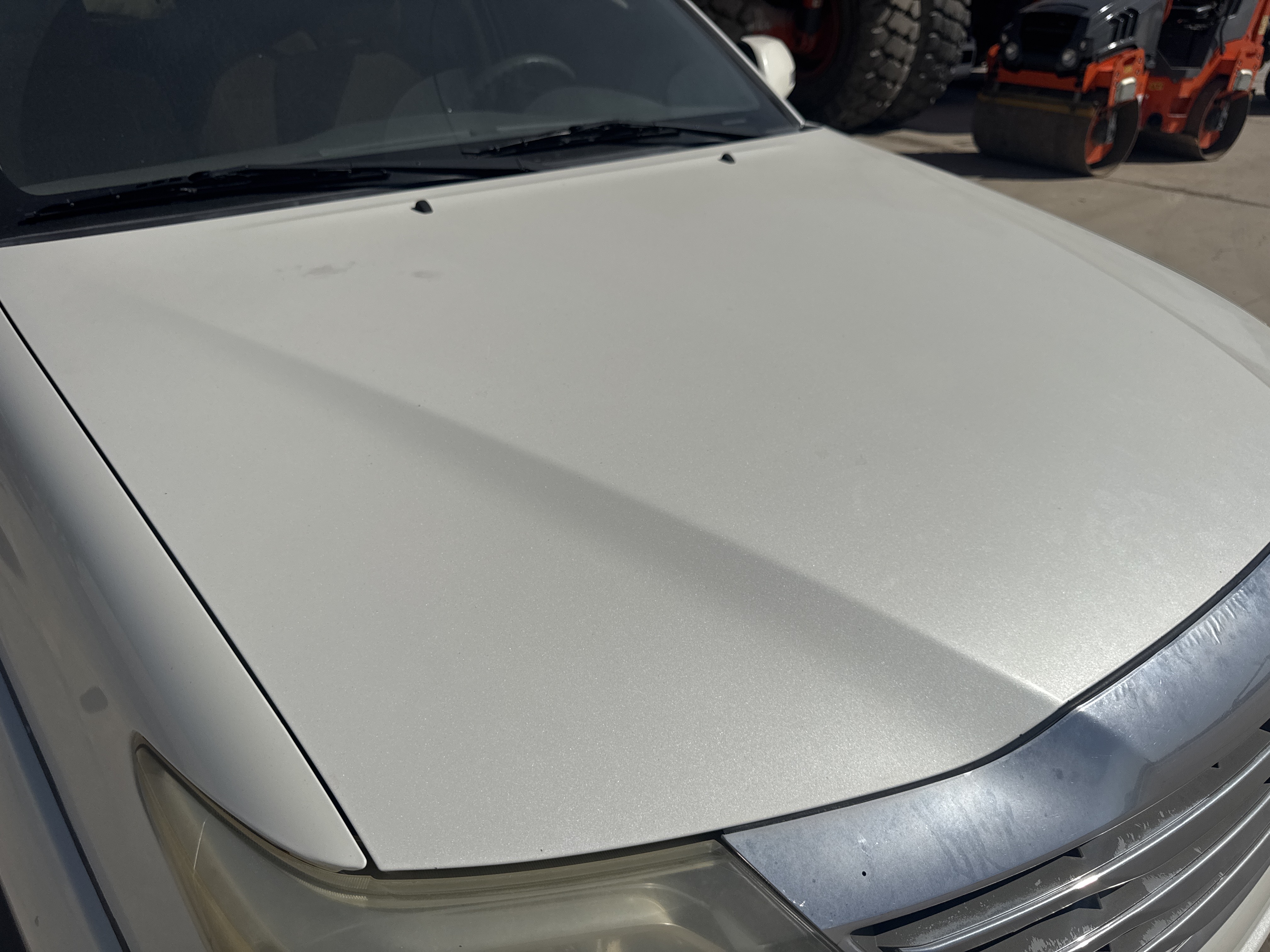 SUV-002-Toyota-Fortuner-SUVs-inspection-Exterior-Bonnet-1
