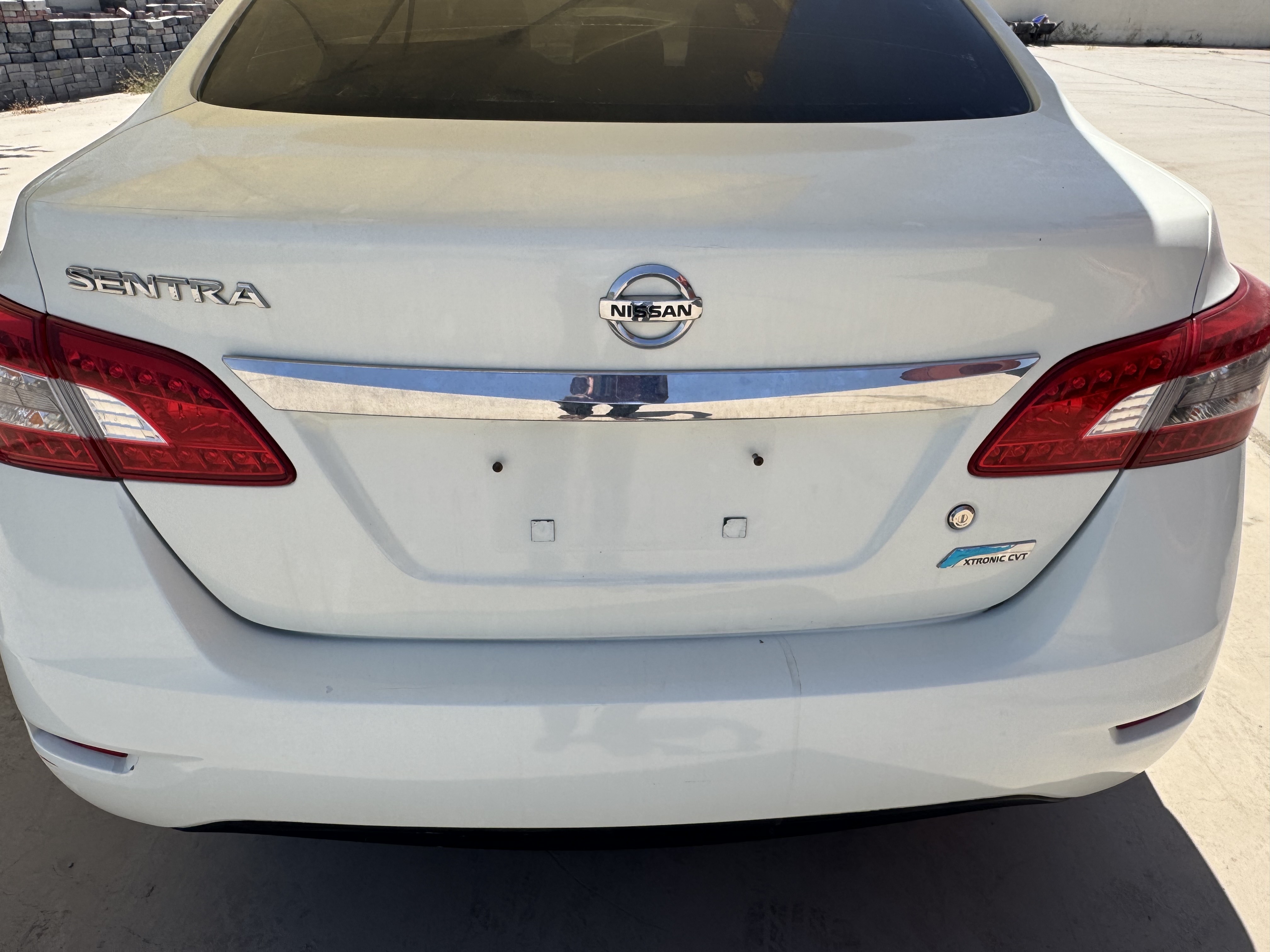 SEV-001-Nissan-Sentra-Sedans-inspection-Exterior-Boot-door-1