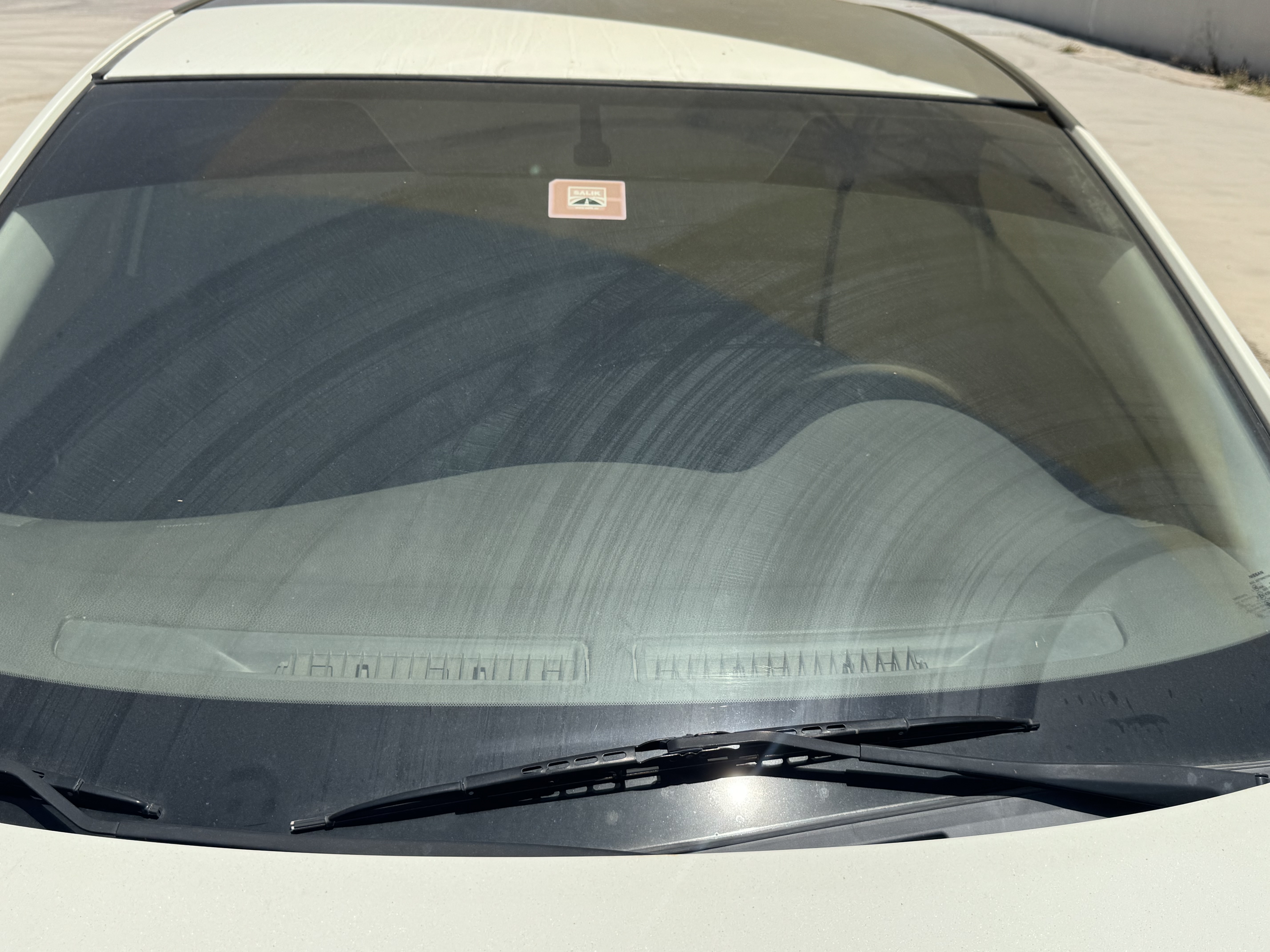 SEV-001-Nissan-Sentra-Sedans-inspection-Exterior-Front-windshield-1