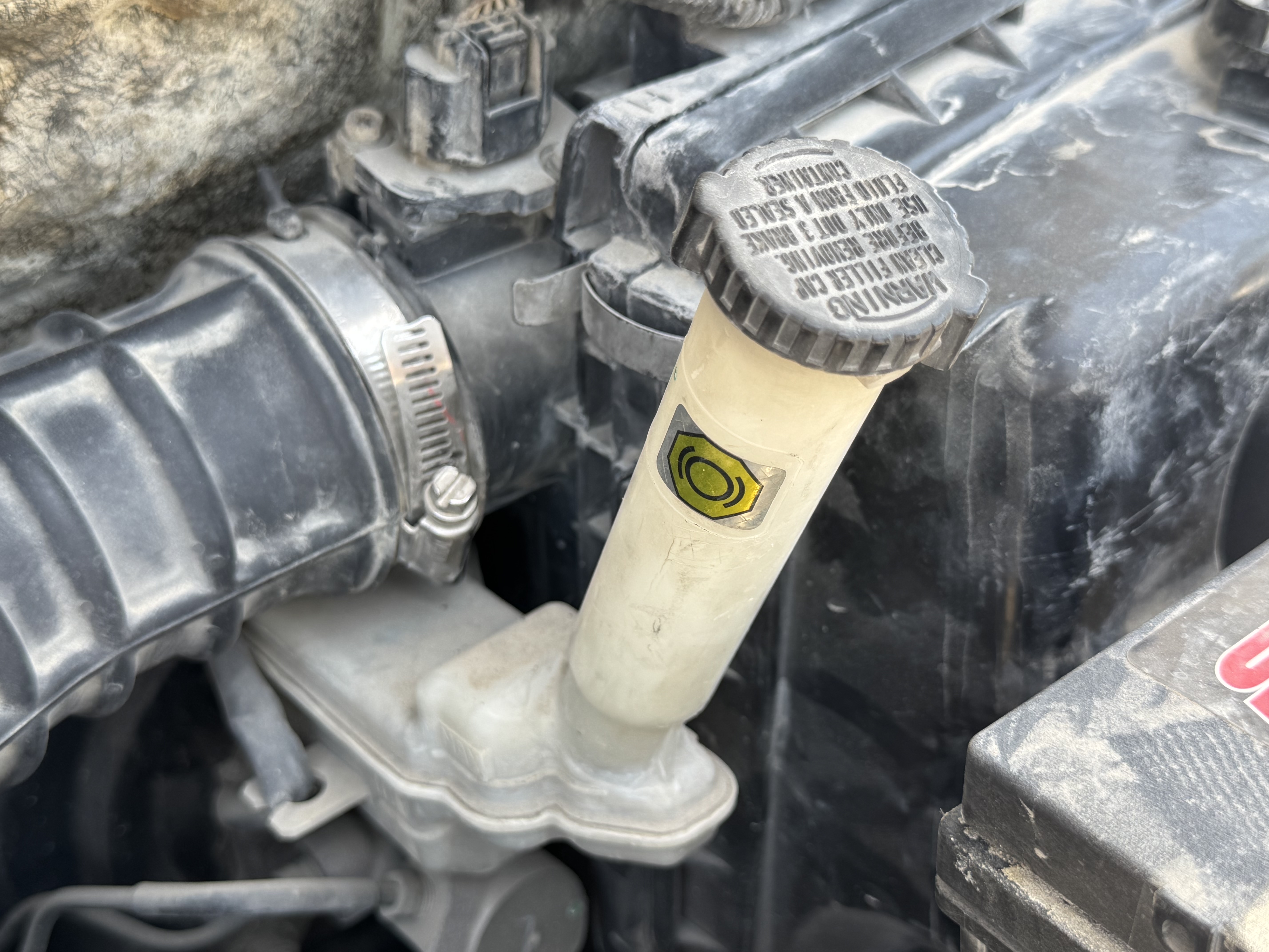 SEV-001-Nissan-Sentra-Sedans-inspection-Engine-Brake-fuid-1