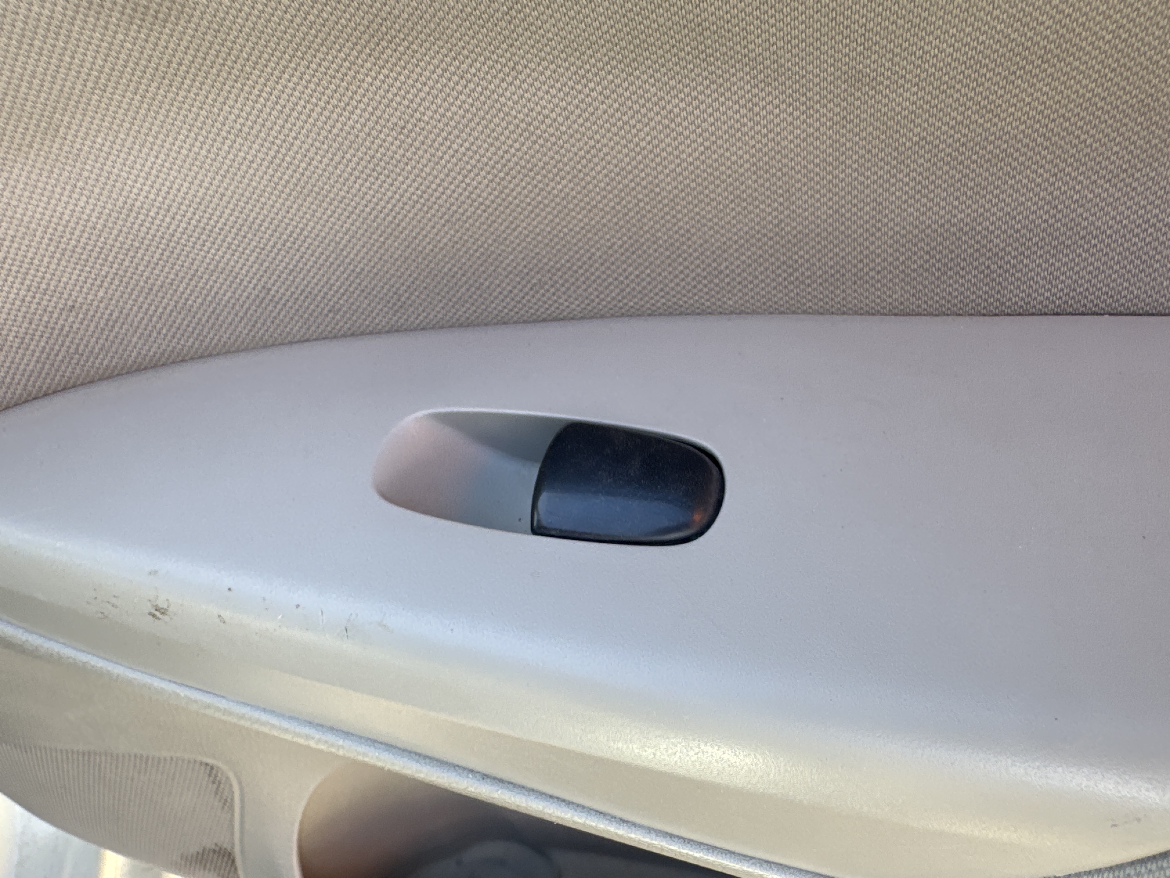 SEV-001-Nissan-Sentra-Sedans-inspection-Electronics-Power-/-Manual-windows-1
