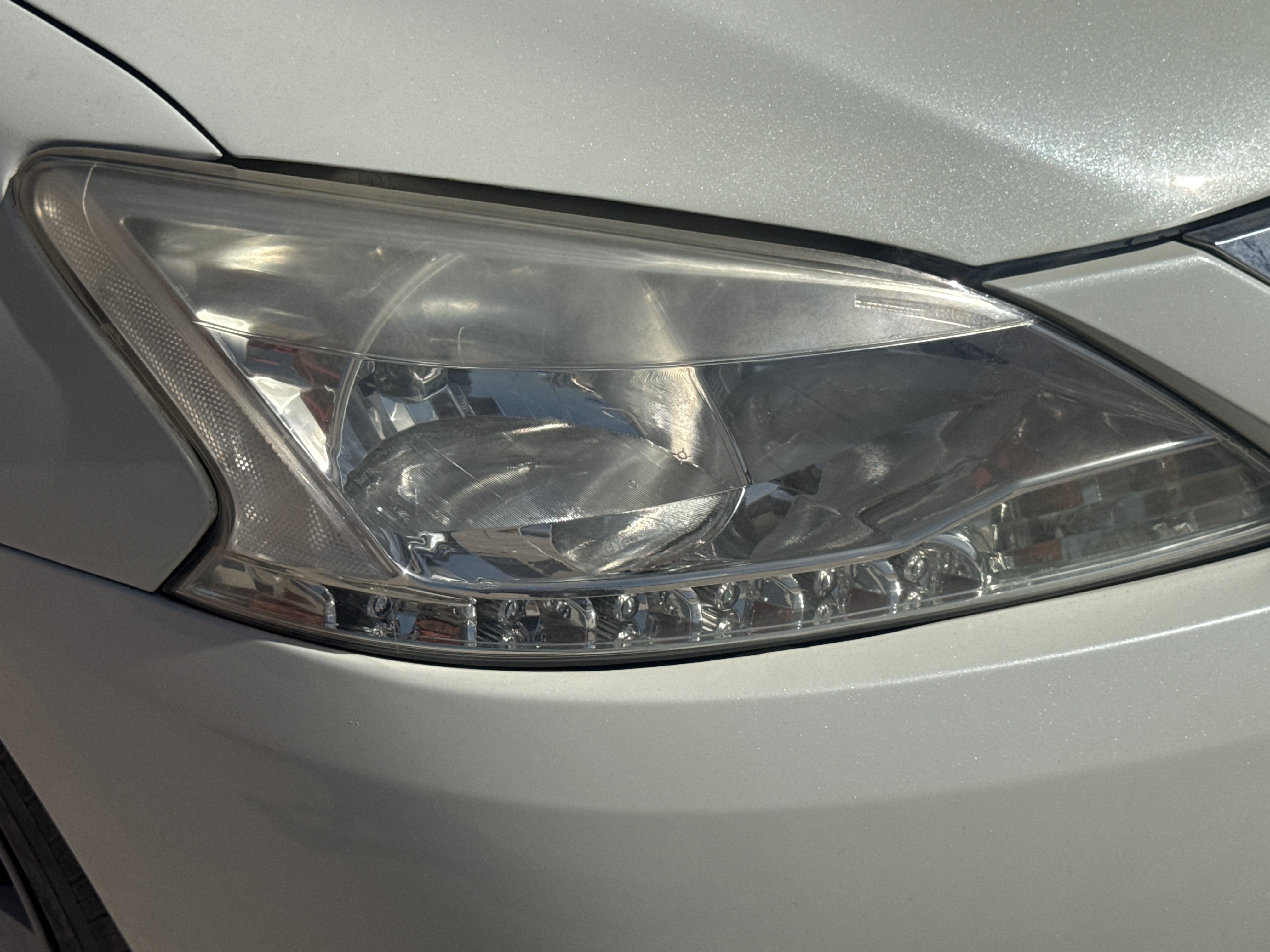 SEV-001-Nissan-Sentra-Sedans-inspection-Electronics-Headlights-1