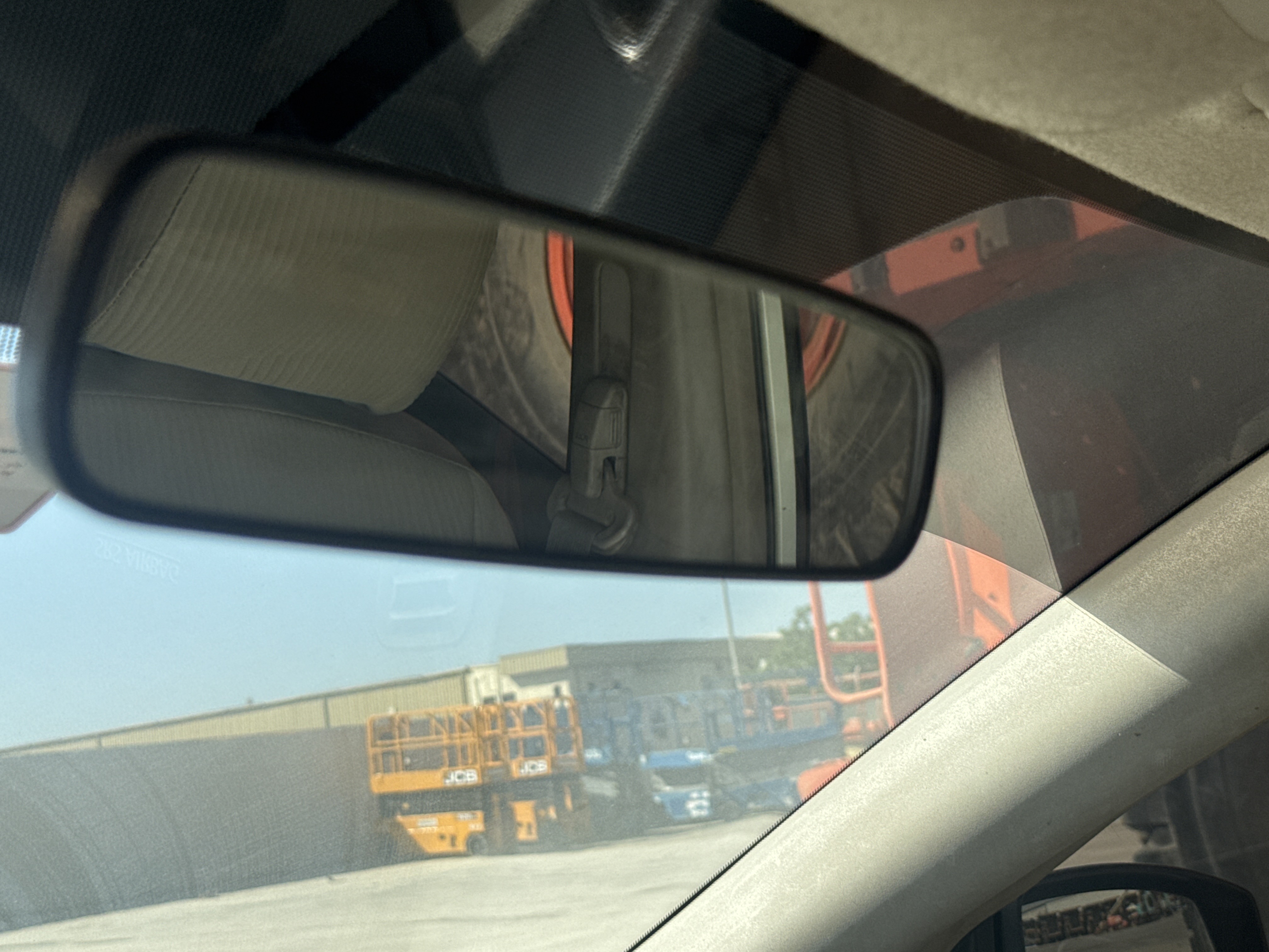 SEV-001-Nissan-Sentra-Sedans-inspection-Interior-Rear-view-mirror-1