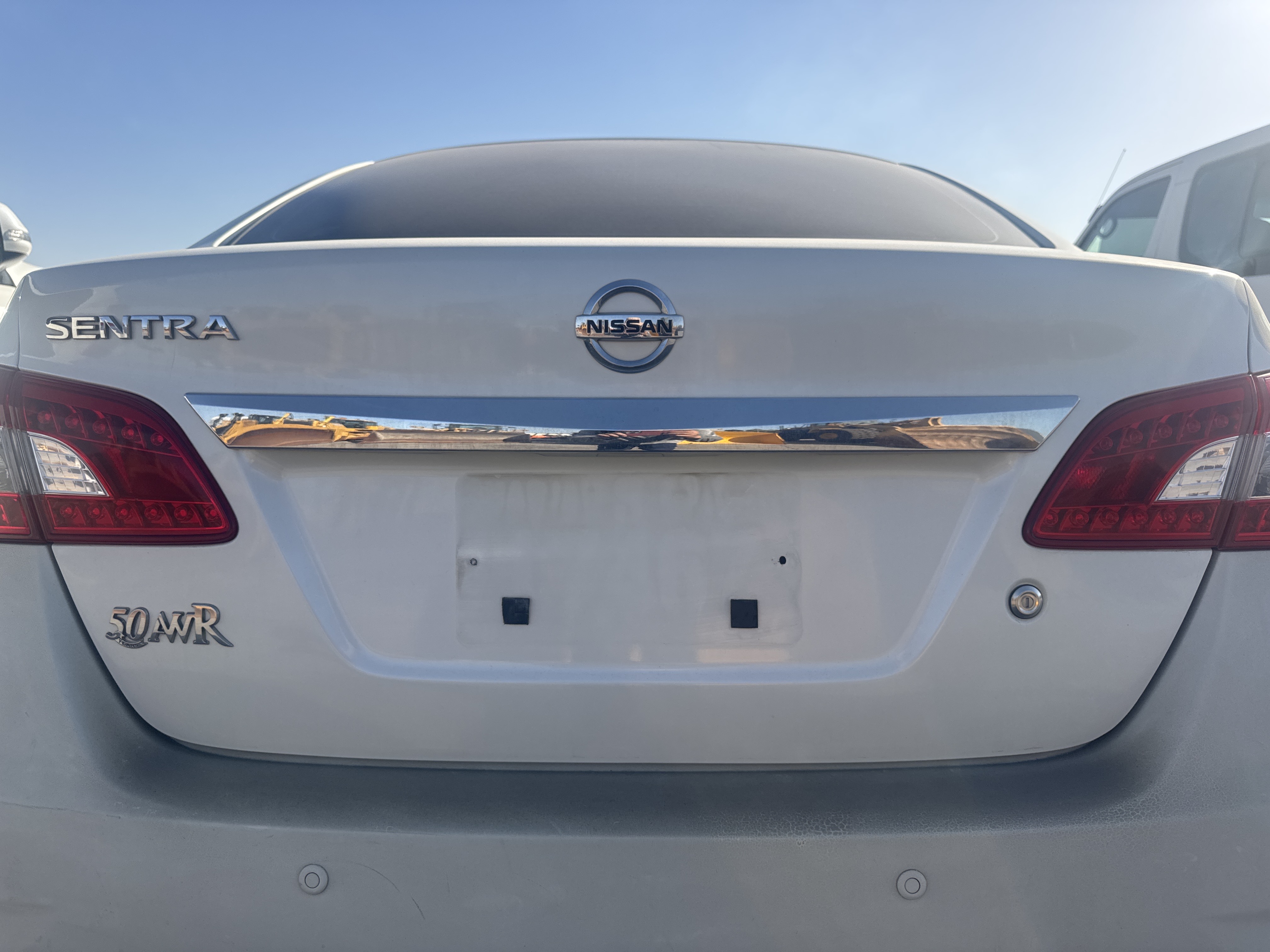 SEV-002-Nissan-Sentra-Sedans-inspection-Exterior-Boot-door-1