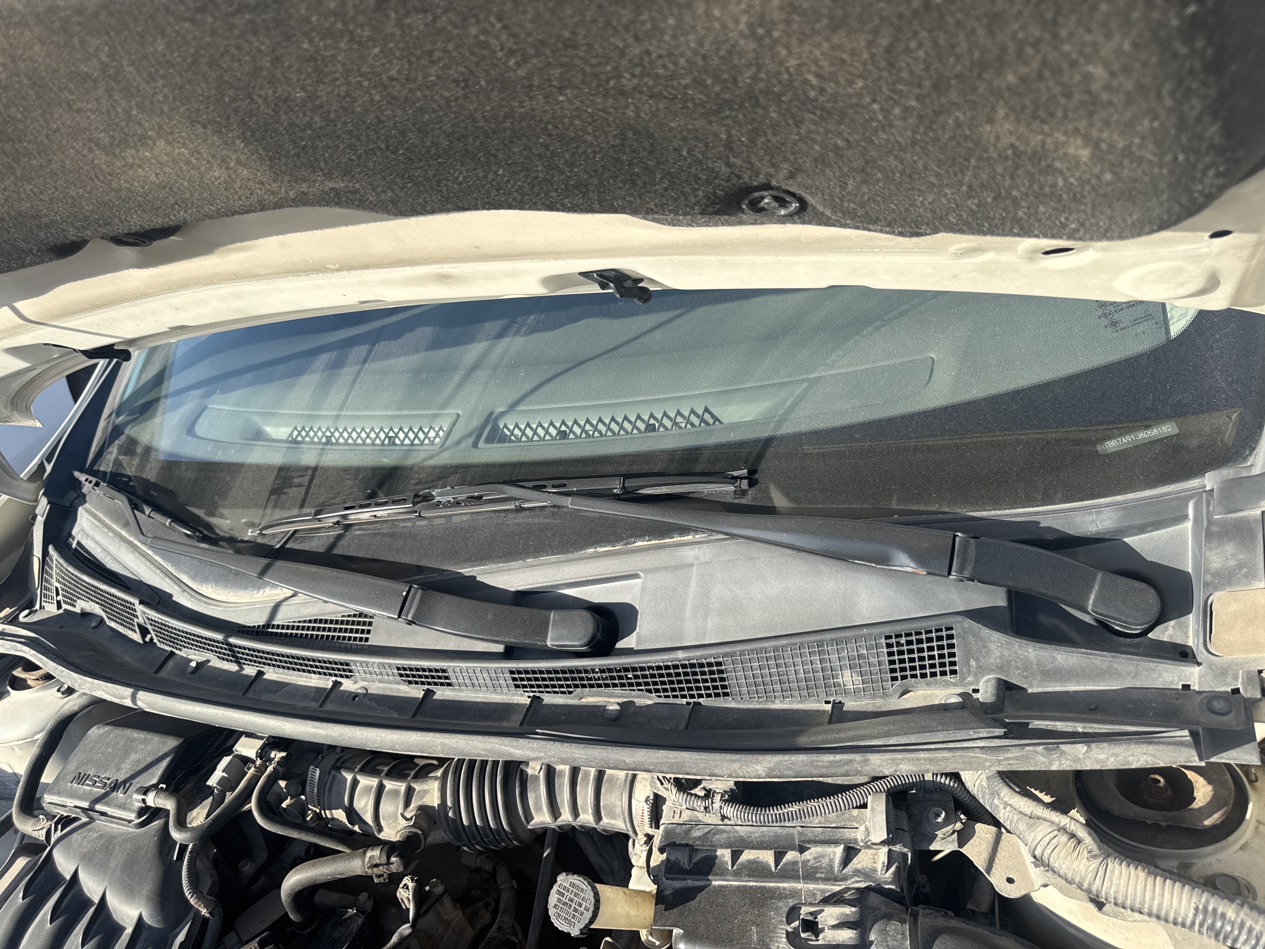 SEV-002-Nissan-Sentra-Sedans-inspection-Exterior-Cowl-top-1