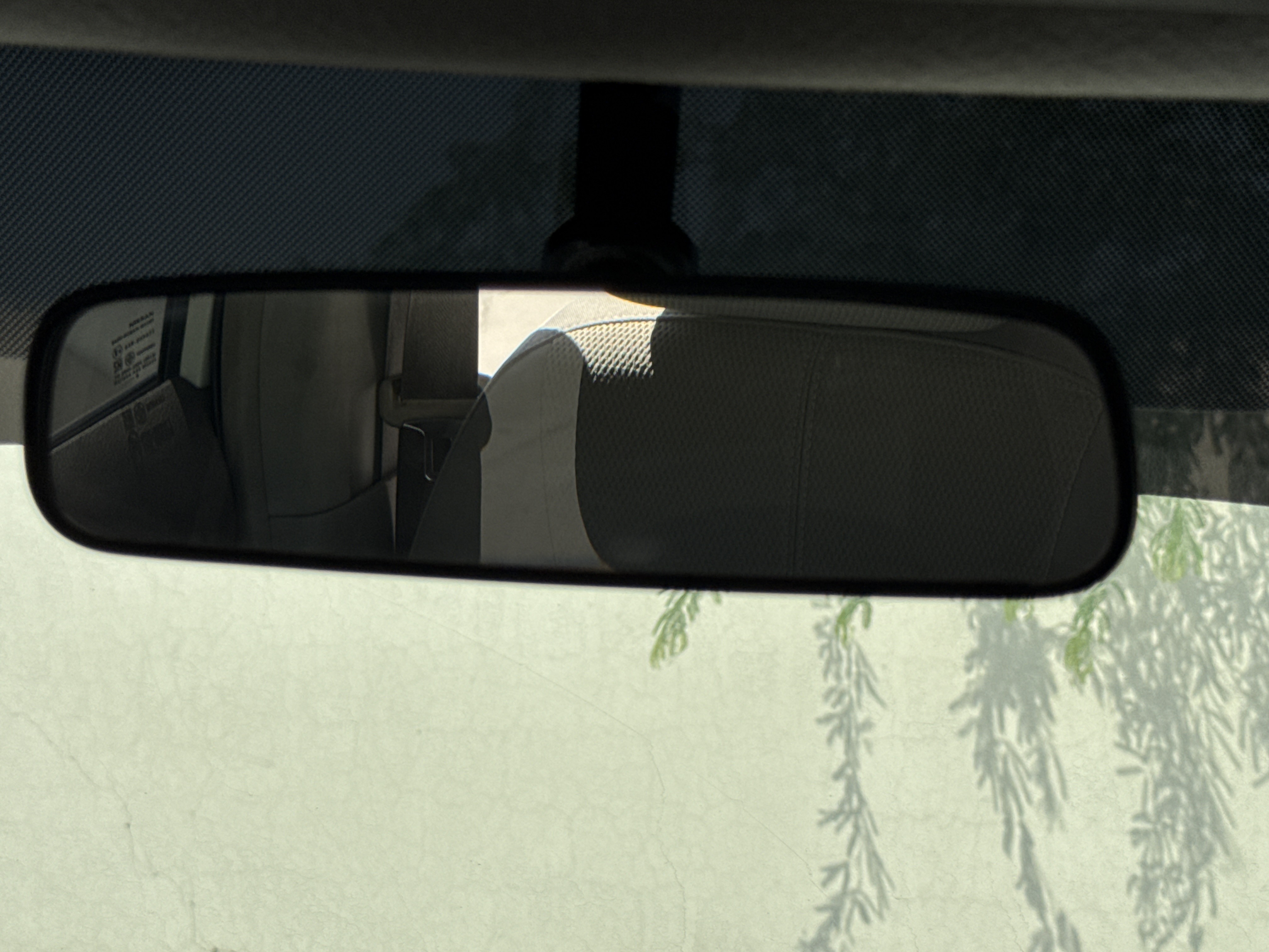SEV-002-Nissan-Sentra-Sedans-inspection-Interior-Rear-view-mirror-1