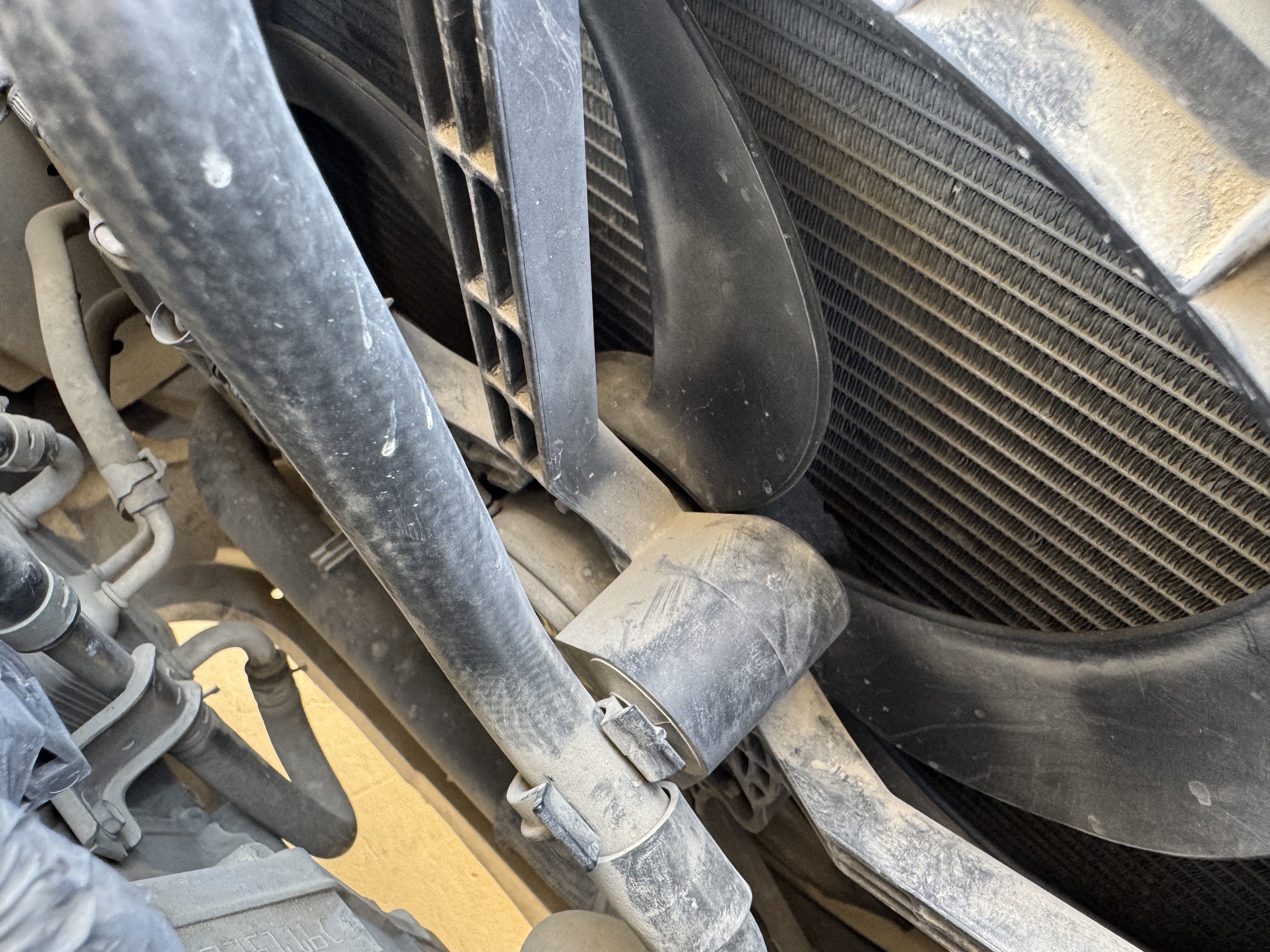 SEV-002-Nissan-Sentra-Sedans-inspection-Engine-Radiator-1