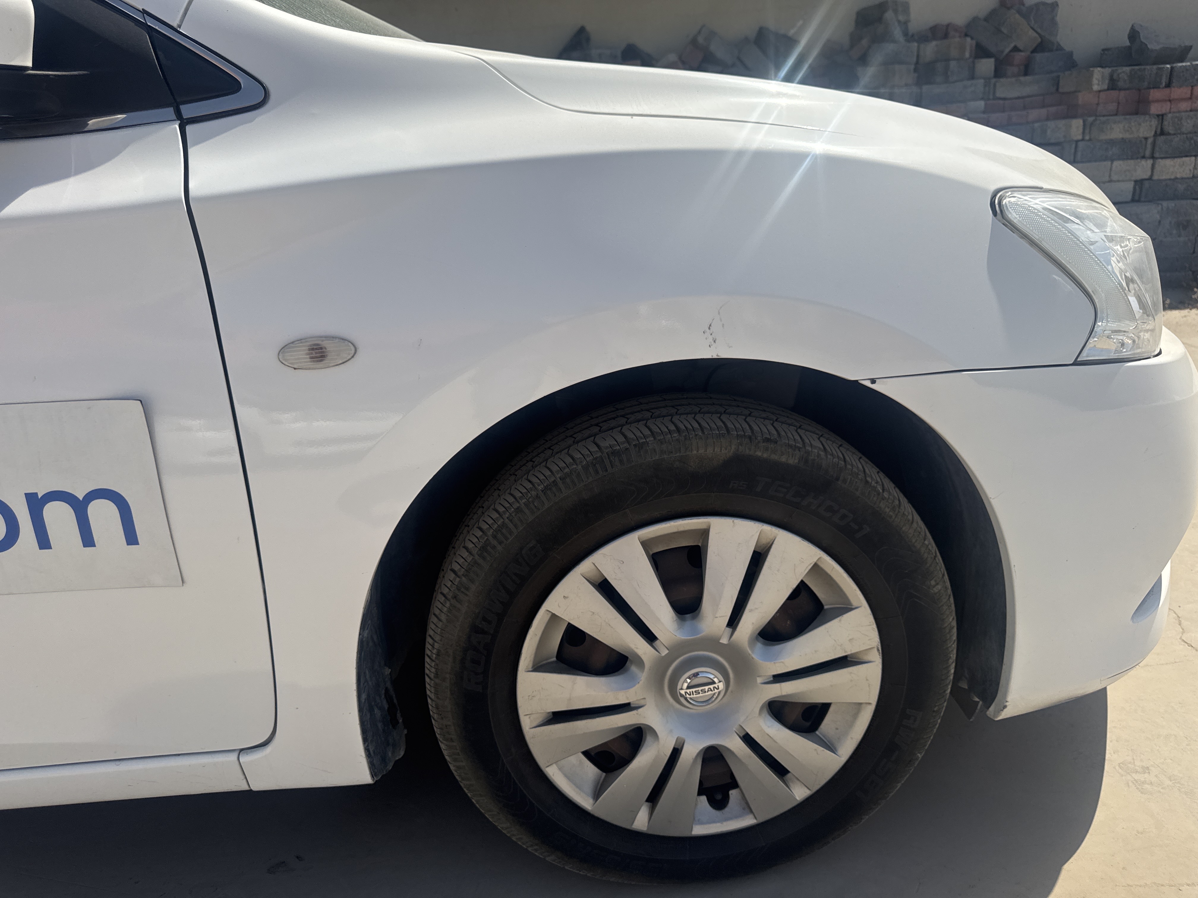 SEV-003-Nissan-Sentra-Sedans-inspection-Exterior-Front-right-fender-1