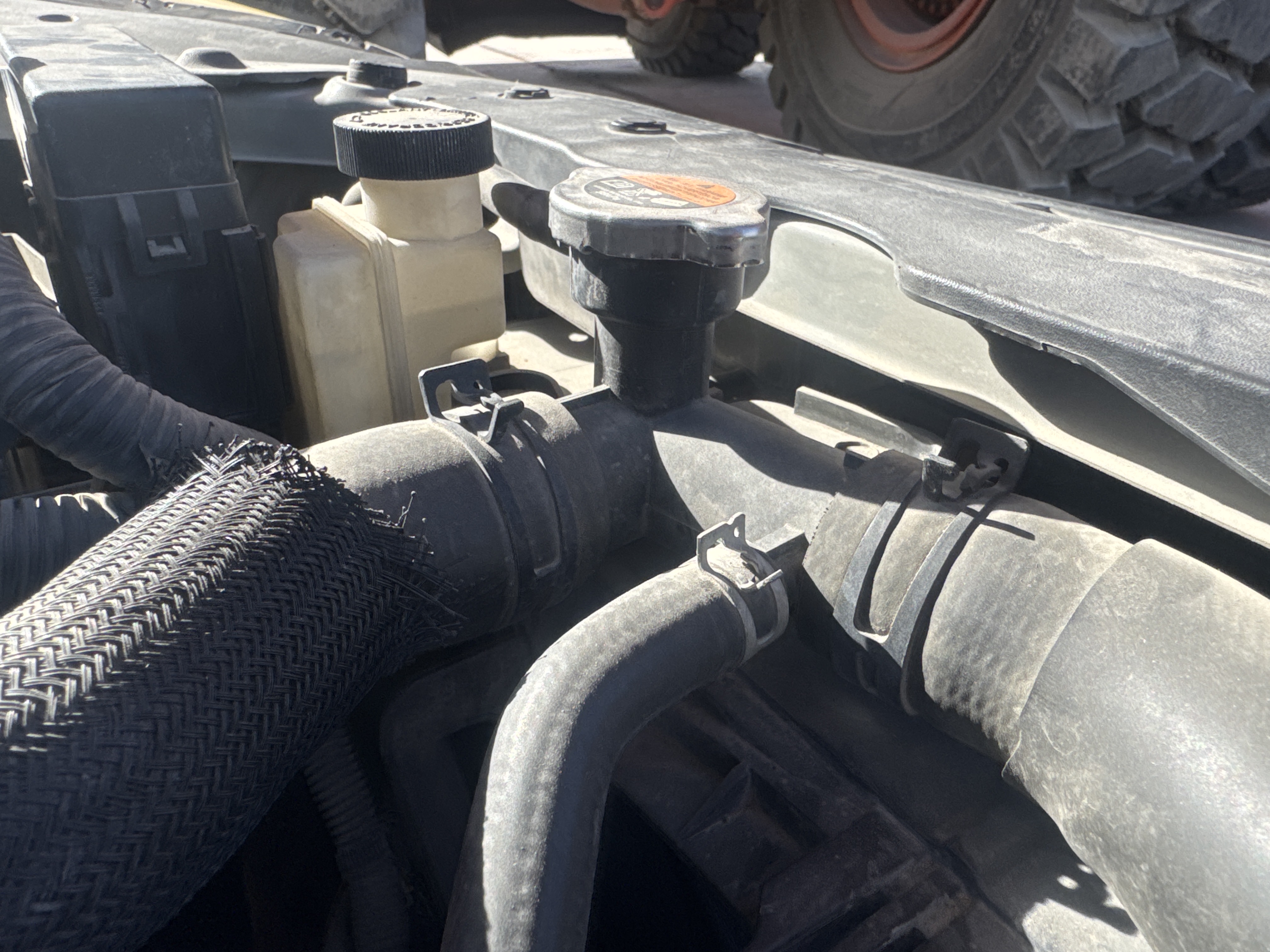 SEV-003-Nissan-Sentra-Sedans-inspection-Engine-Radiator-1