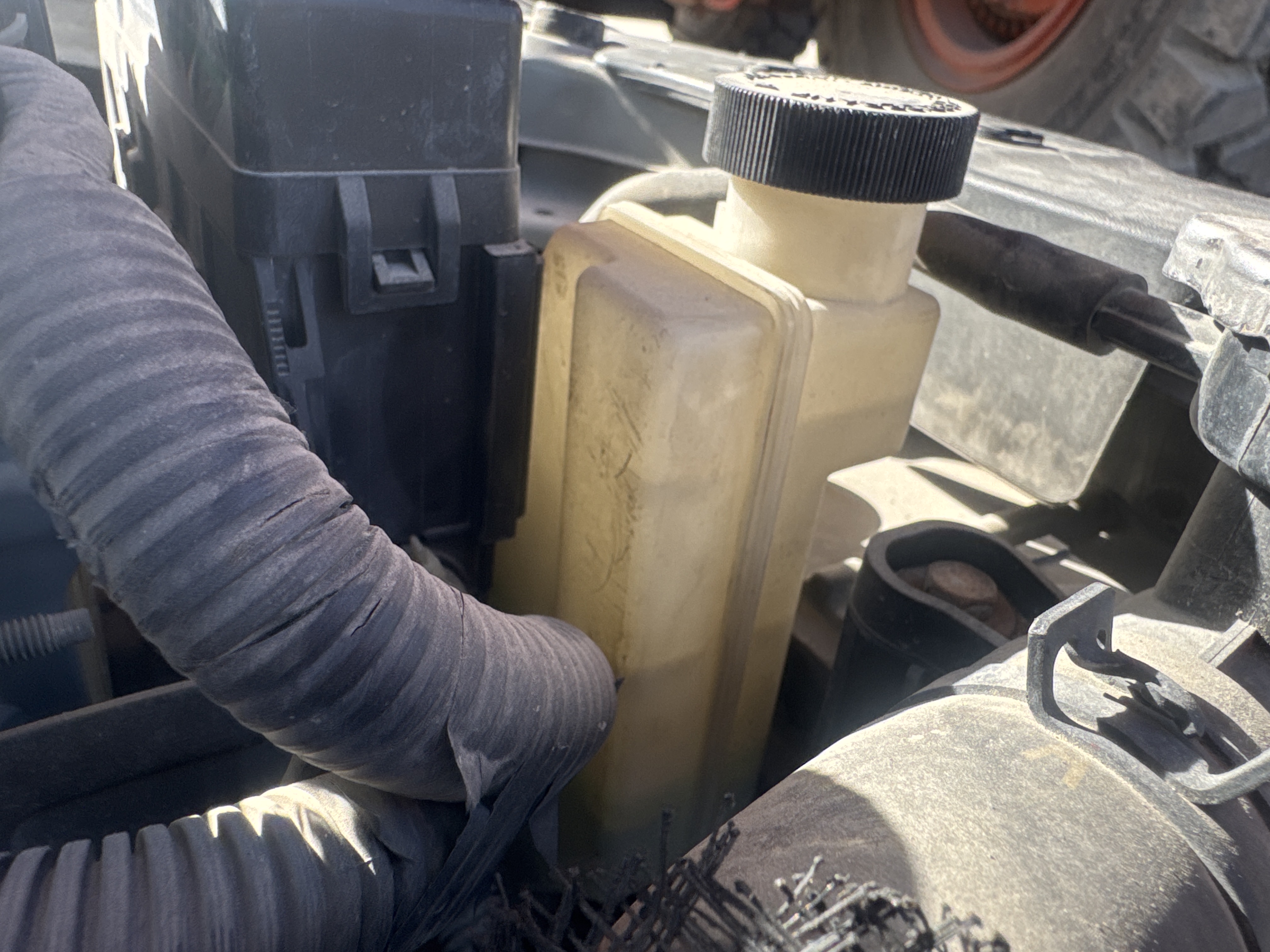 SEV-003-Nissan-Sentra-Sedans-inspection-Engine-Coolant-1