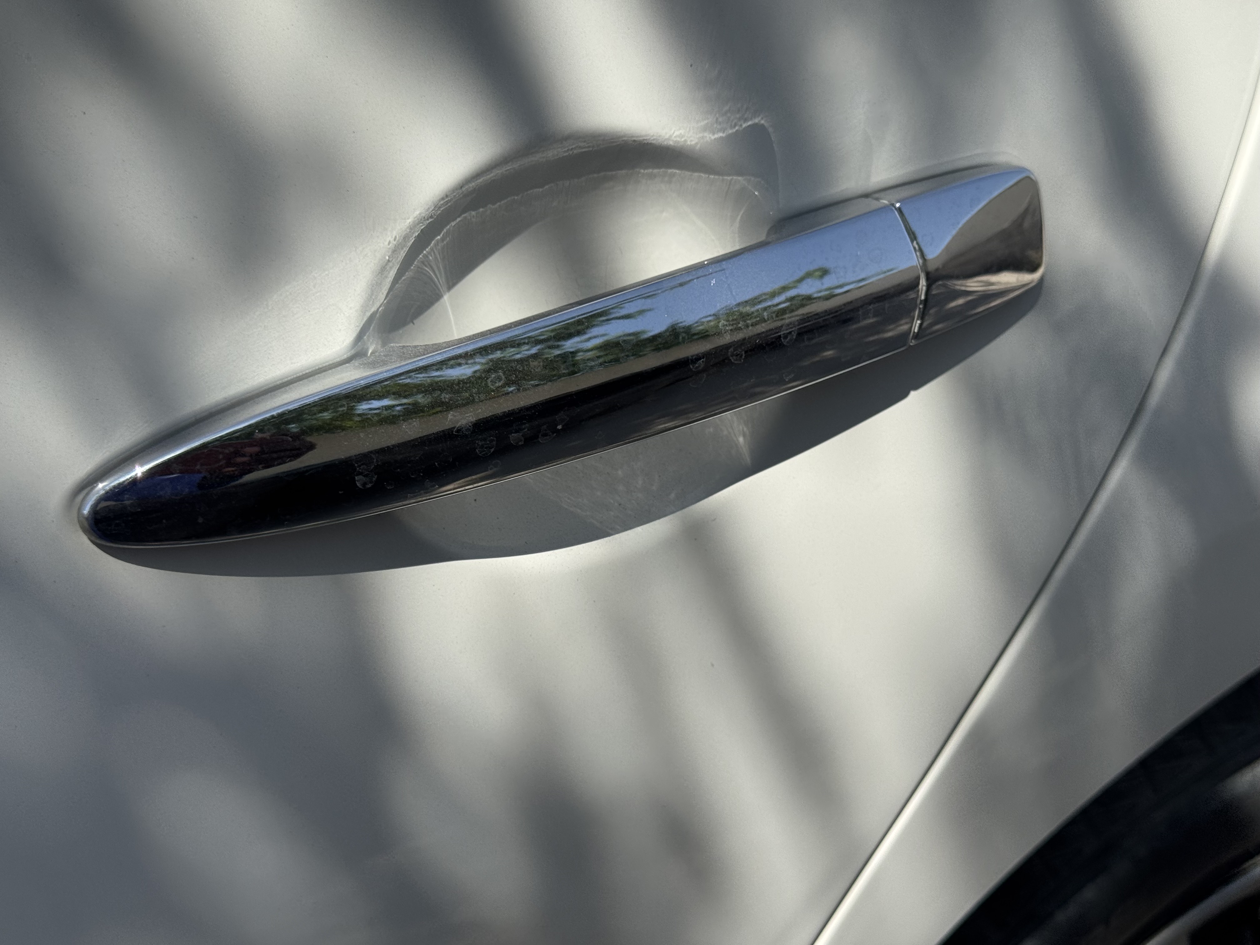 SEV-003-Nissan-Sentra-Sedans-inspection-Interior-Door-handles-1
