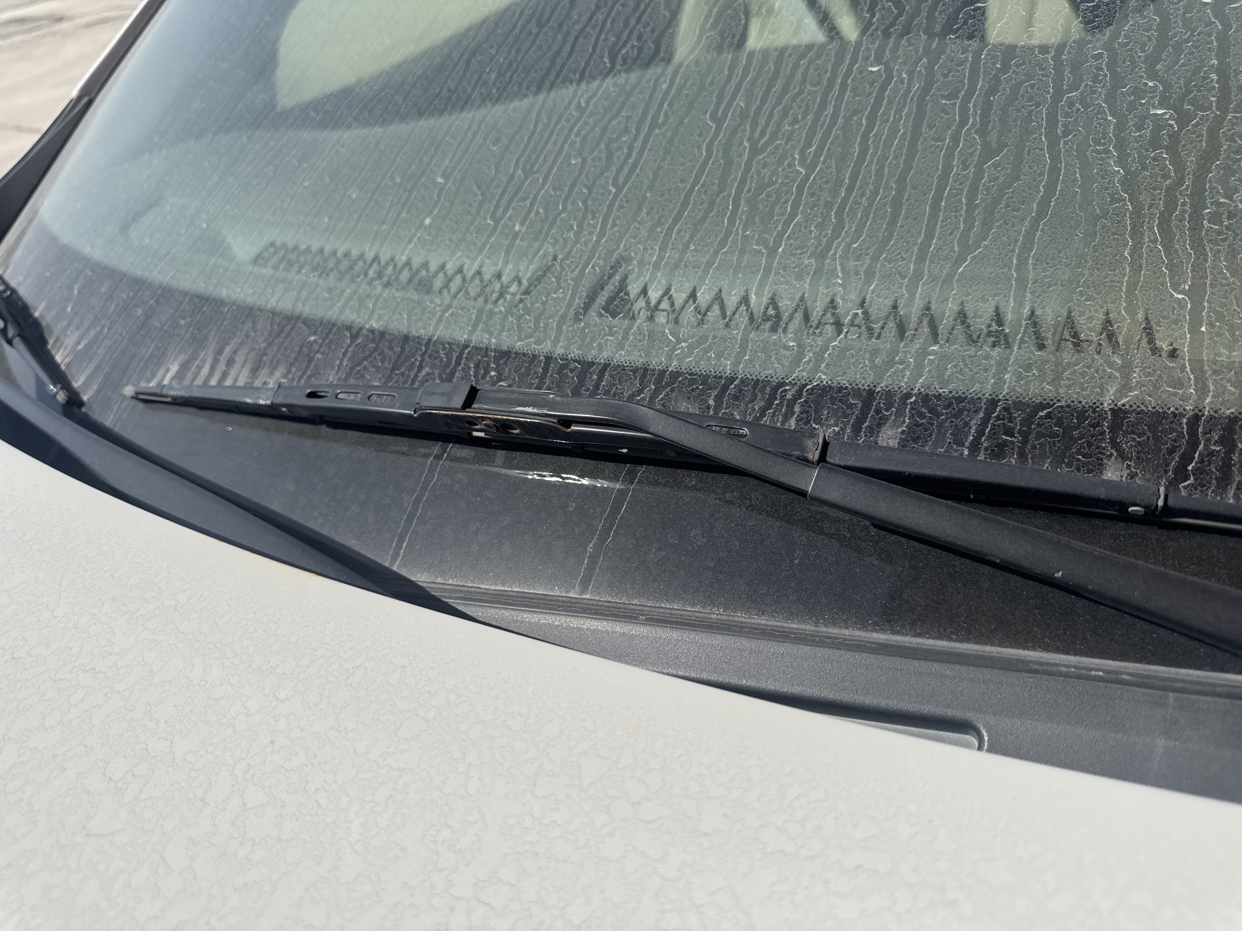 SEV-003-Nissan-Sentra-Sedans-inspection-Electronics-Front-wiper-1