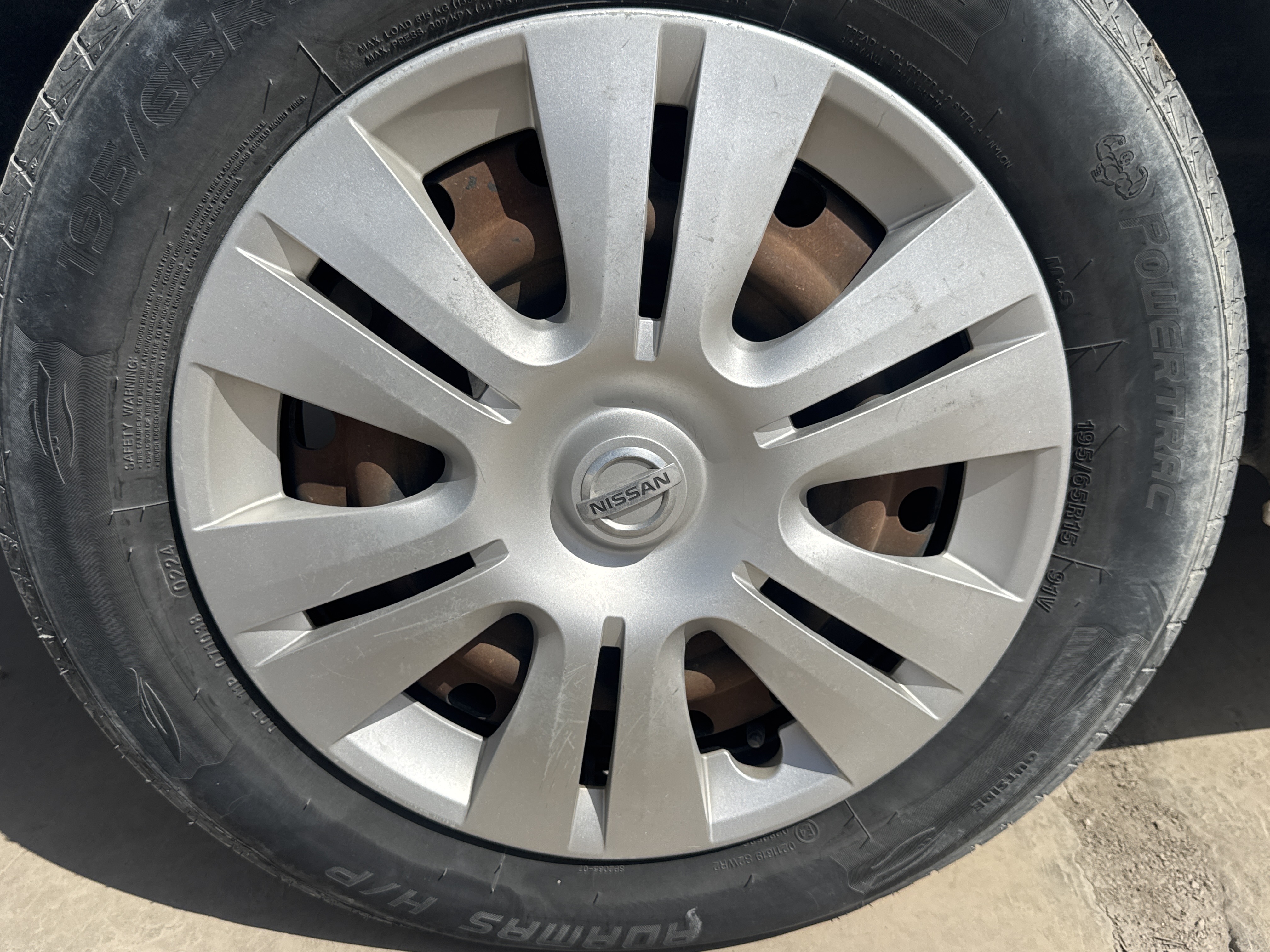 SEV-003-Nissan-Sentra-Sedans-inspection-Chassis-Rear-left-alloy-/-Rim-1