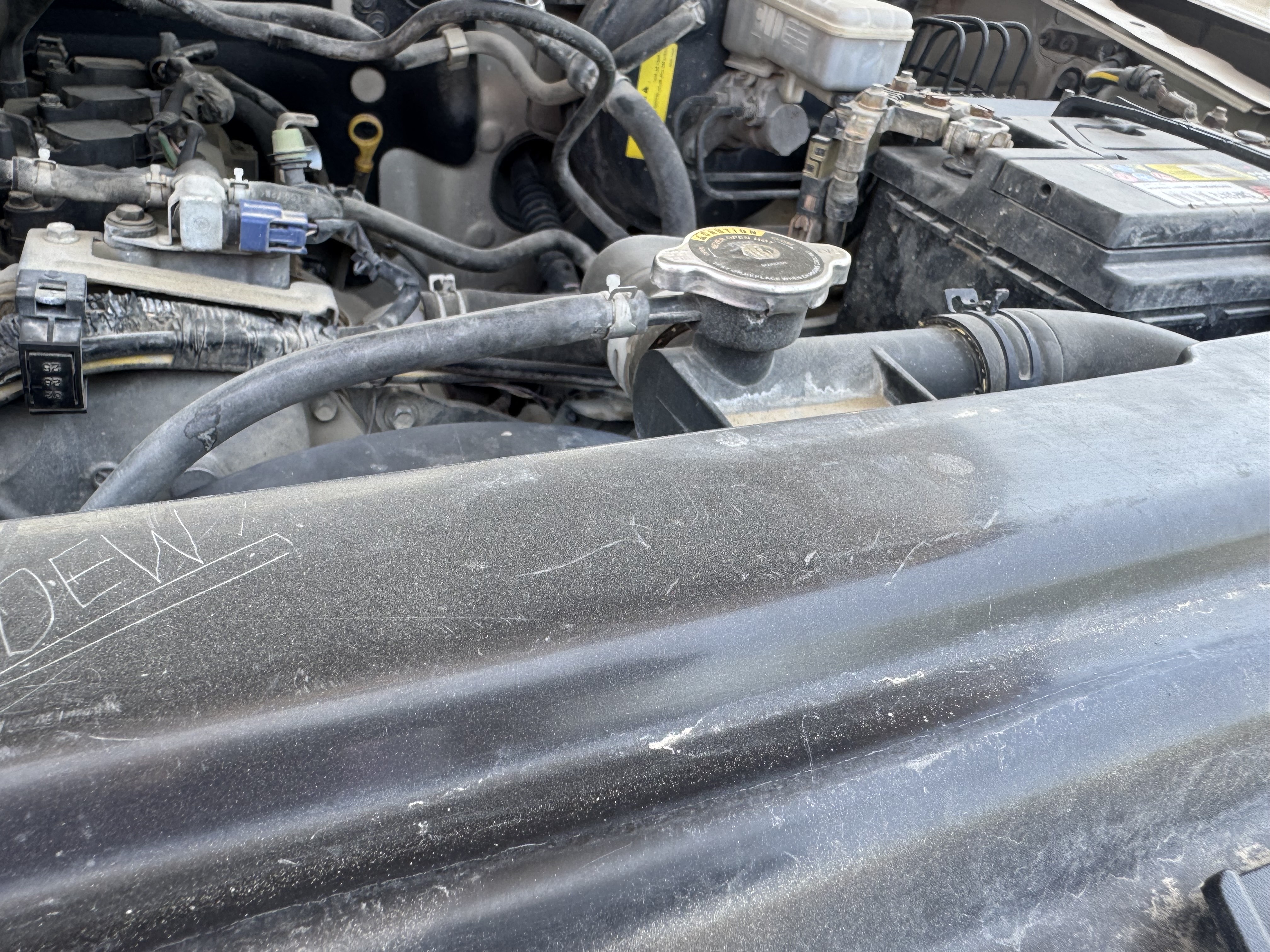 PUV-001-Nissan-Navara-4WD-Pickups-inspection-Engine-Radiator-1
