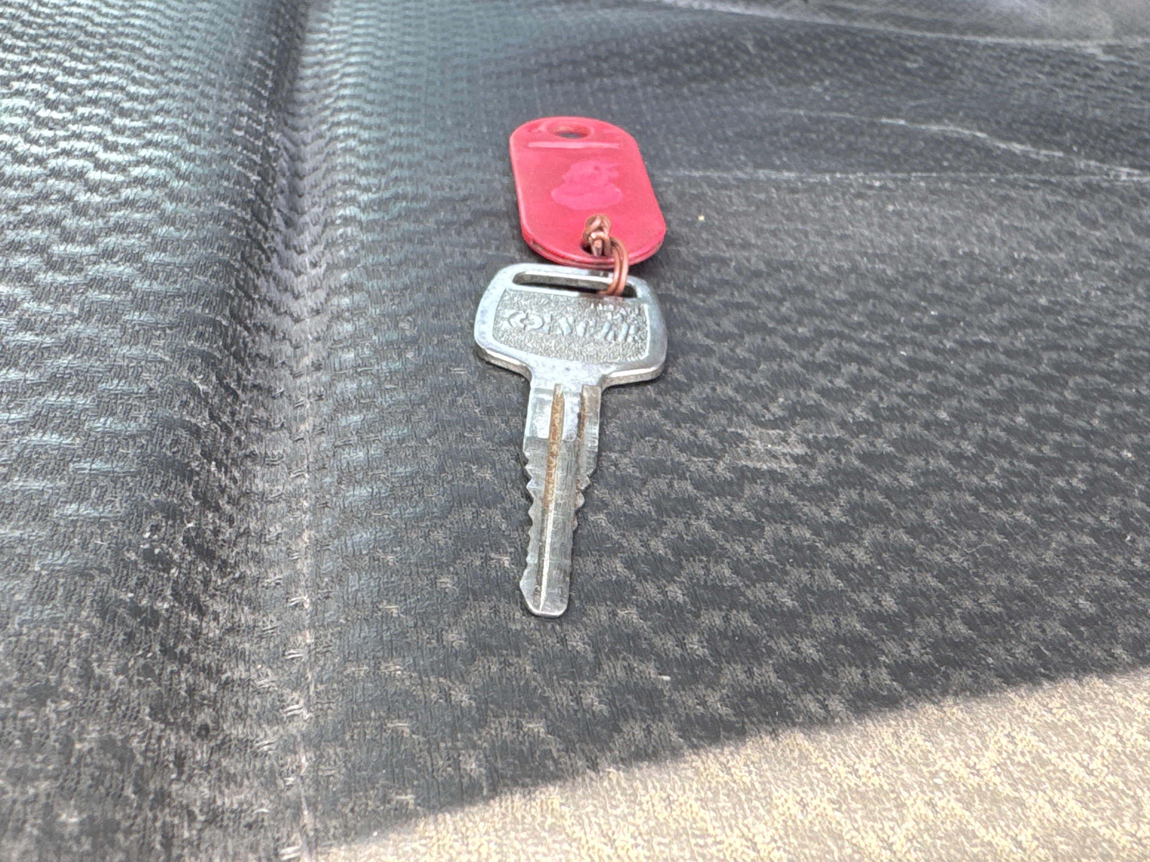 VPV-001-Nissan-Urvan-Passenger-vans-inspection-General-Number-of-keys-1