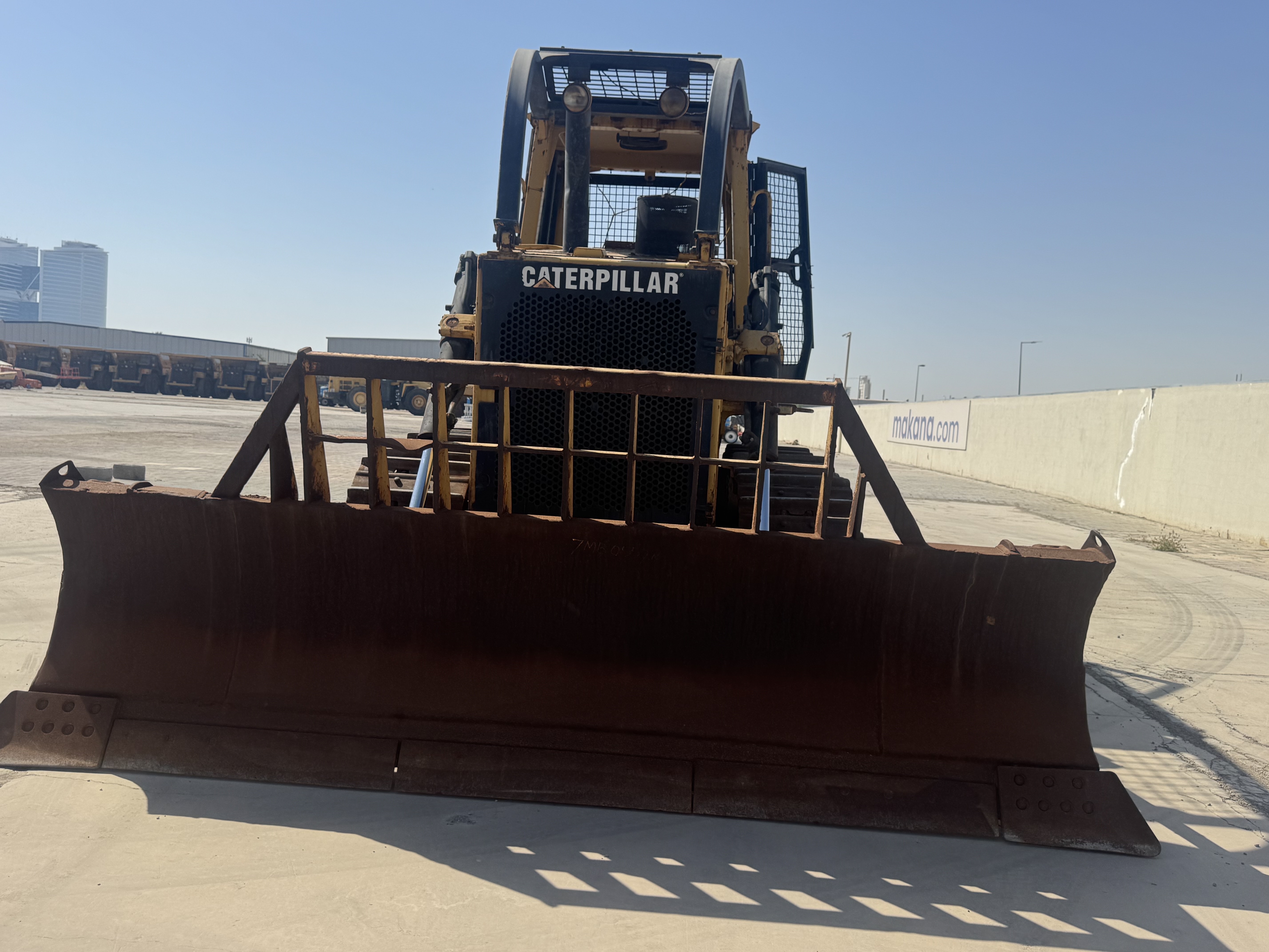 CDB-016-كاتربيلر-D7G2-بلدوزرات-مجنزرة-فحص-الهيكل-الصبغ-1