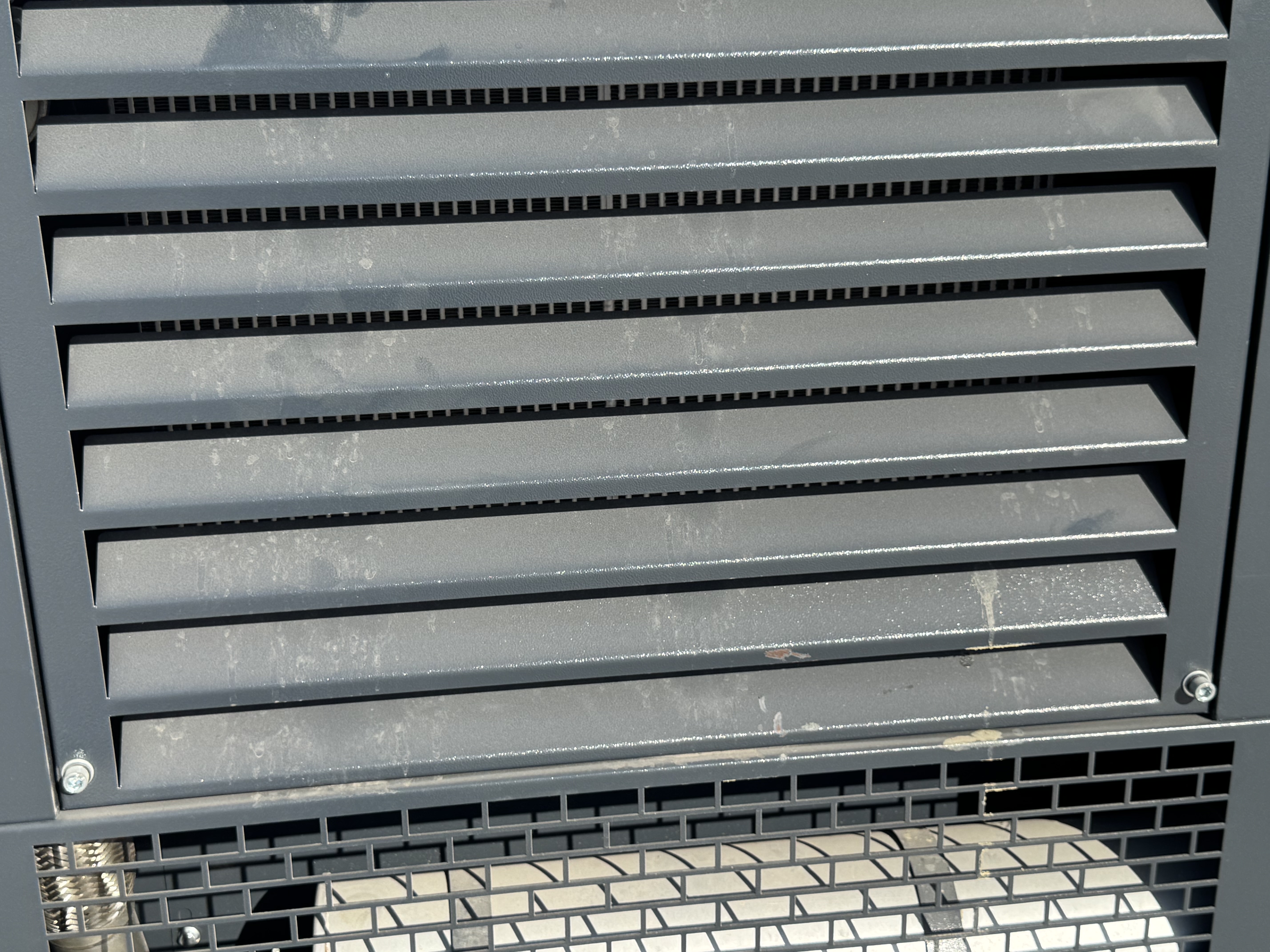 ACA-019-Blurbly-BCS250-8-Air-compressors-inspection-Structure-Sheet-metal-(fiberglass)-1