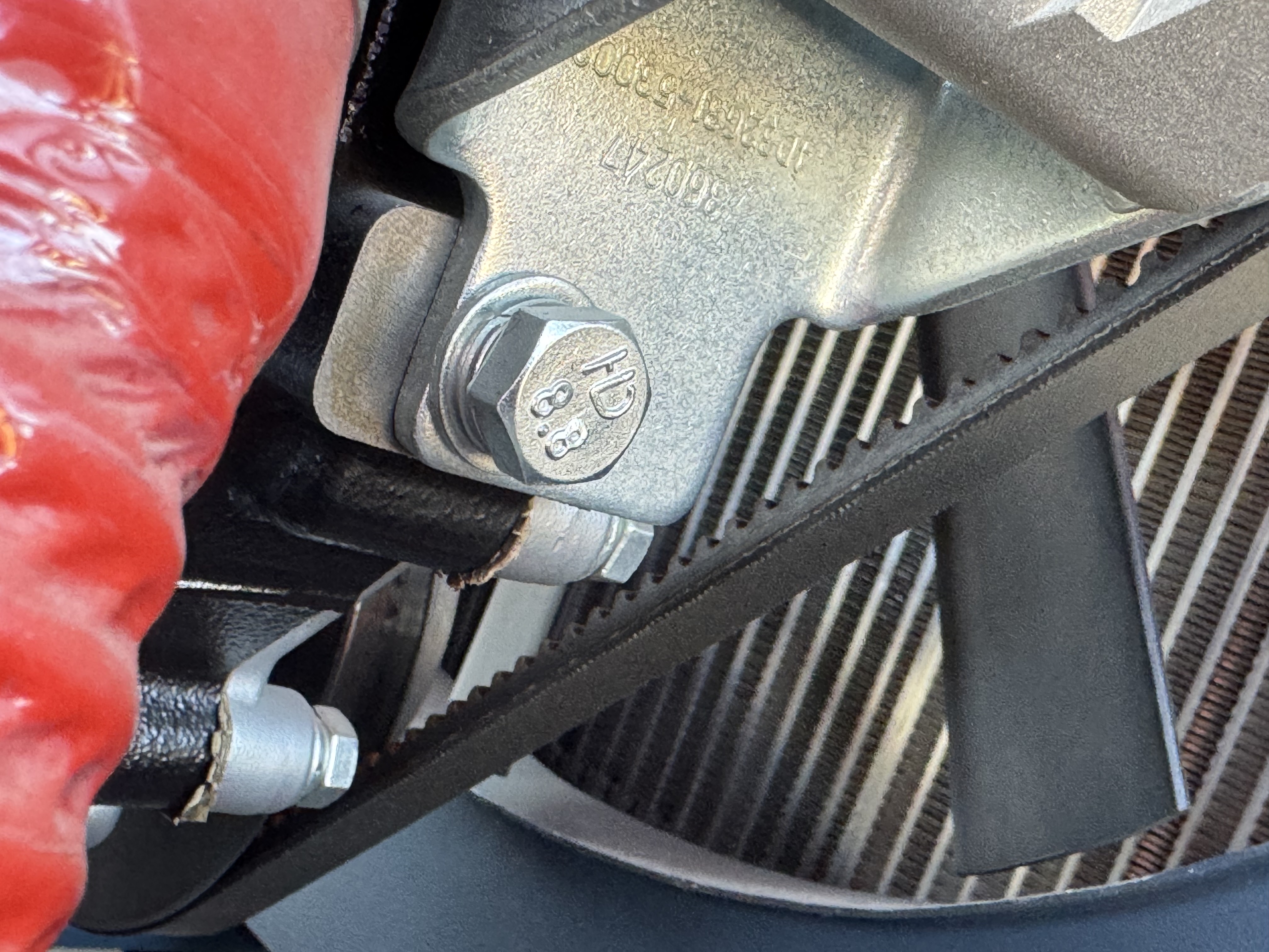 ACA-019-Blurbly-BCS250-8-Air-compressors-inspection-Engine-Belts-1