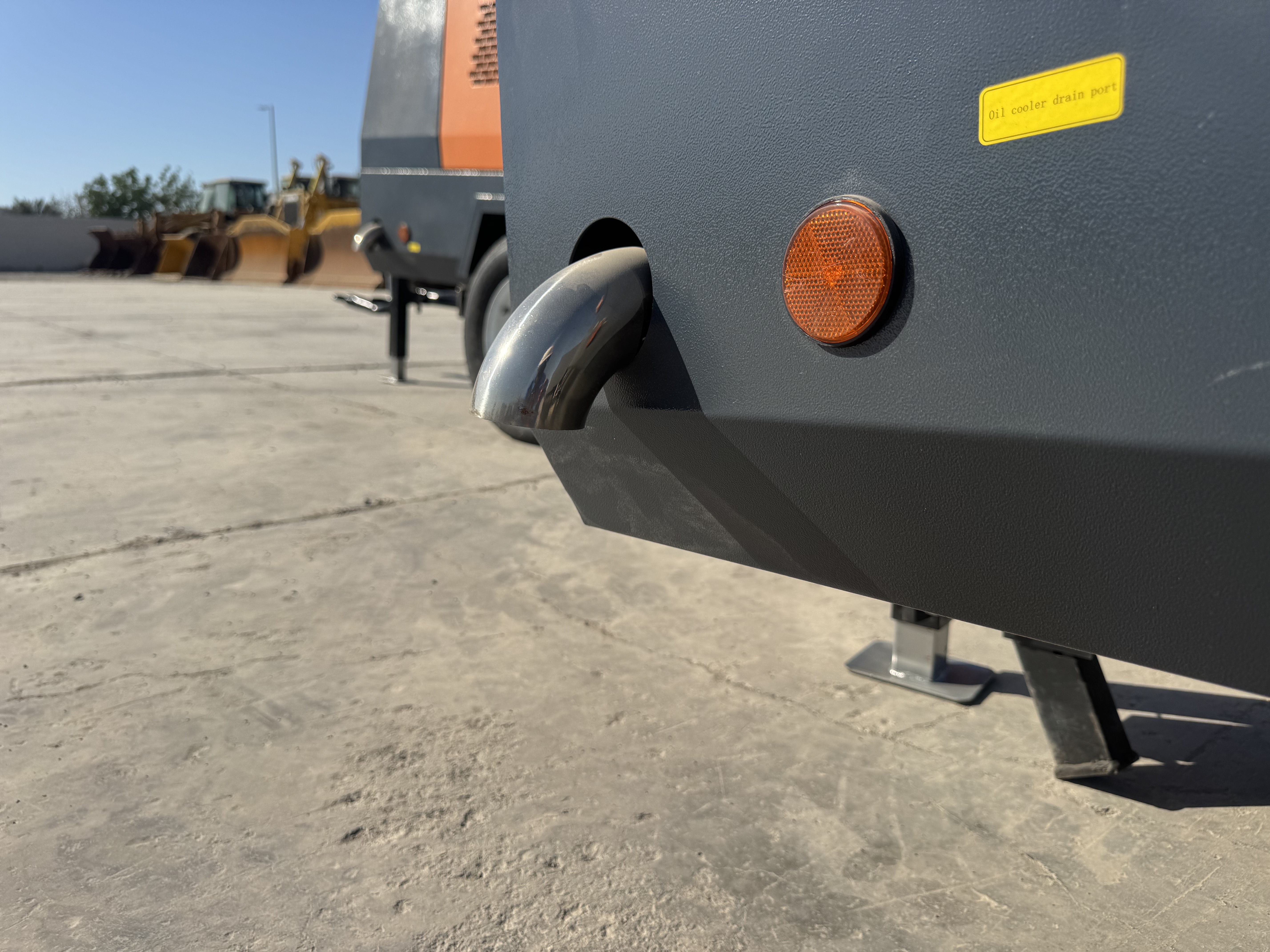 ACA-019-Blurbly-BCS250-8-Air-compressors-inspection-Electronics-Lights-and-signals-1