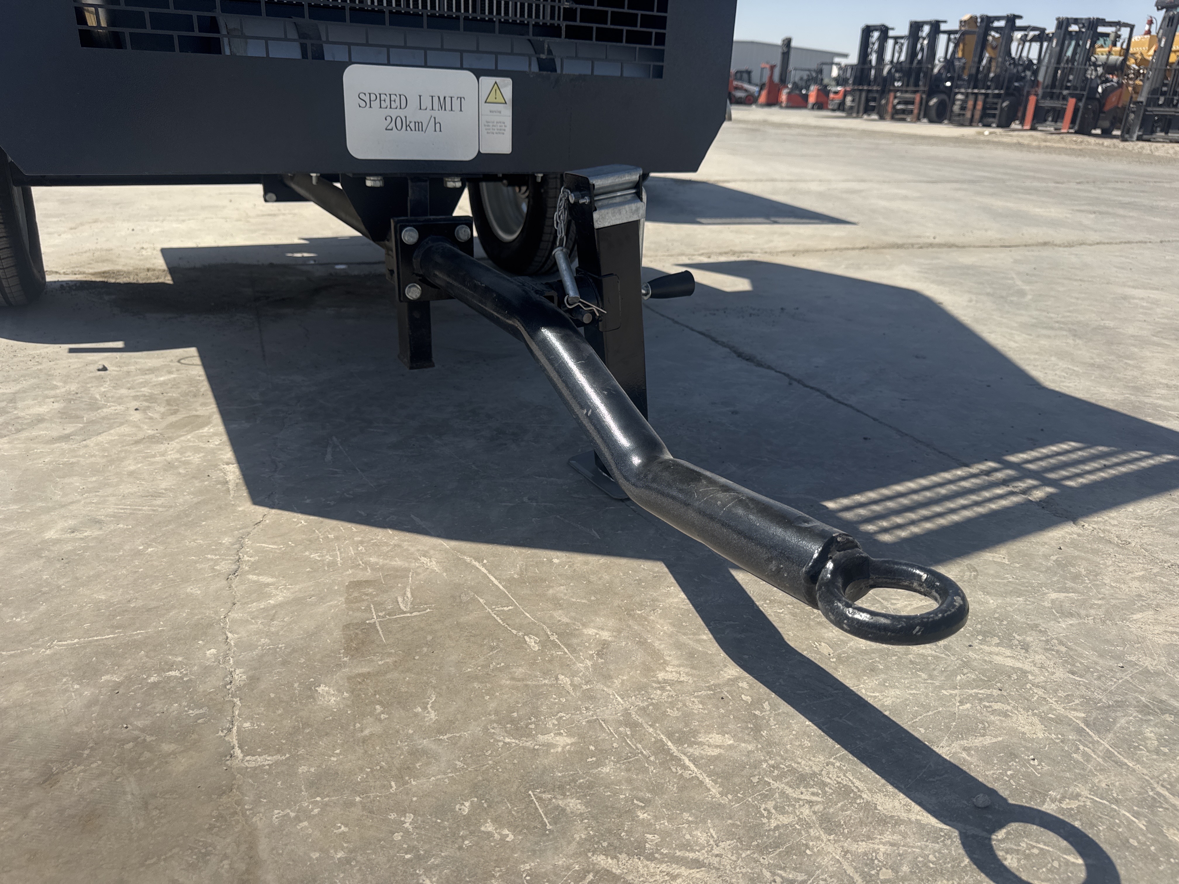 ACA-019-Blurbly-BCS250-8-Air-compressors-inspection-Structure-Tow-bar-1