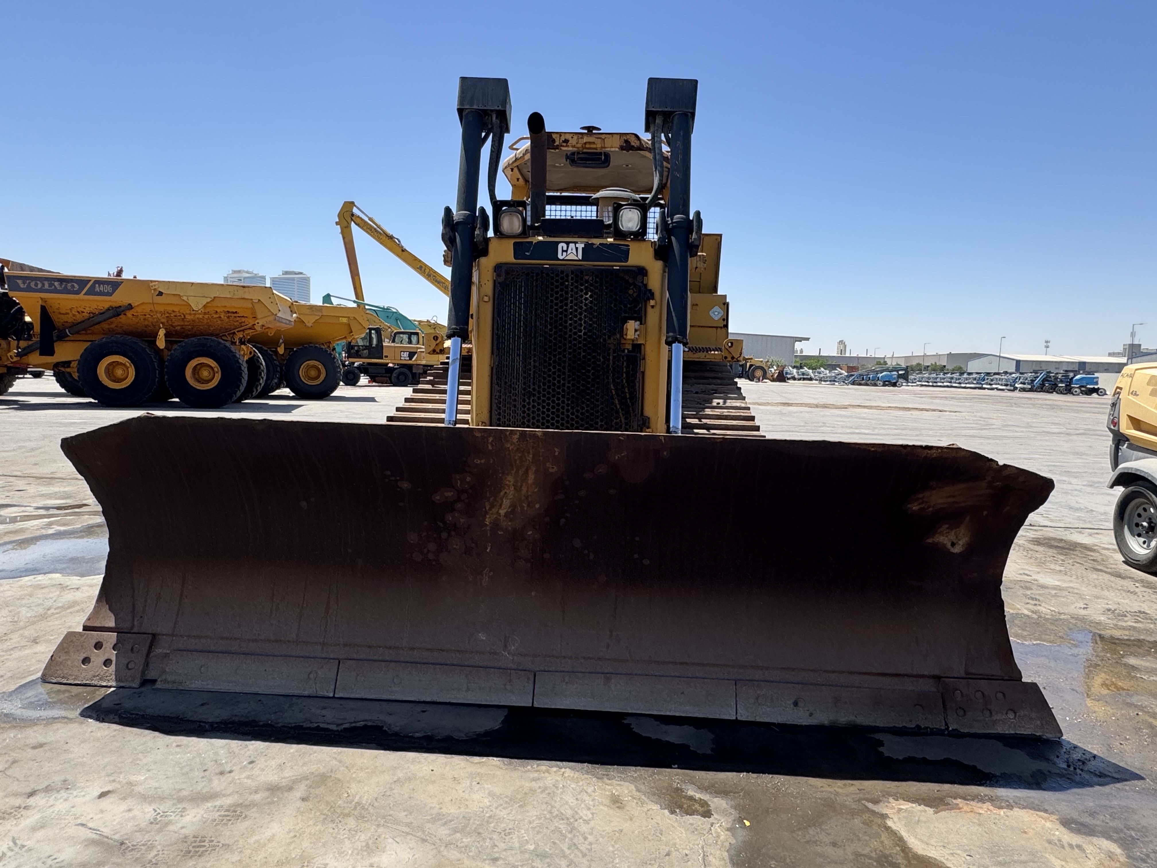 CDB-018-كاتربيلر-D6R-XL-بلدوزرات-مجنزرة-فحص-الهيكل-الصبغ-1