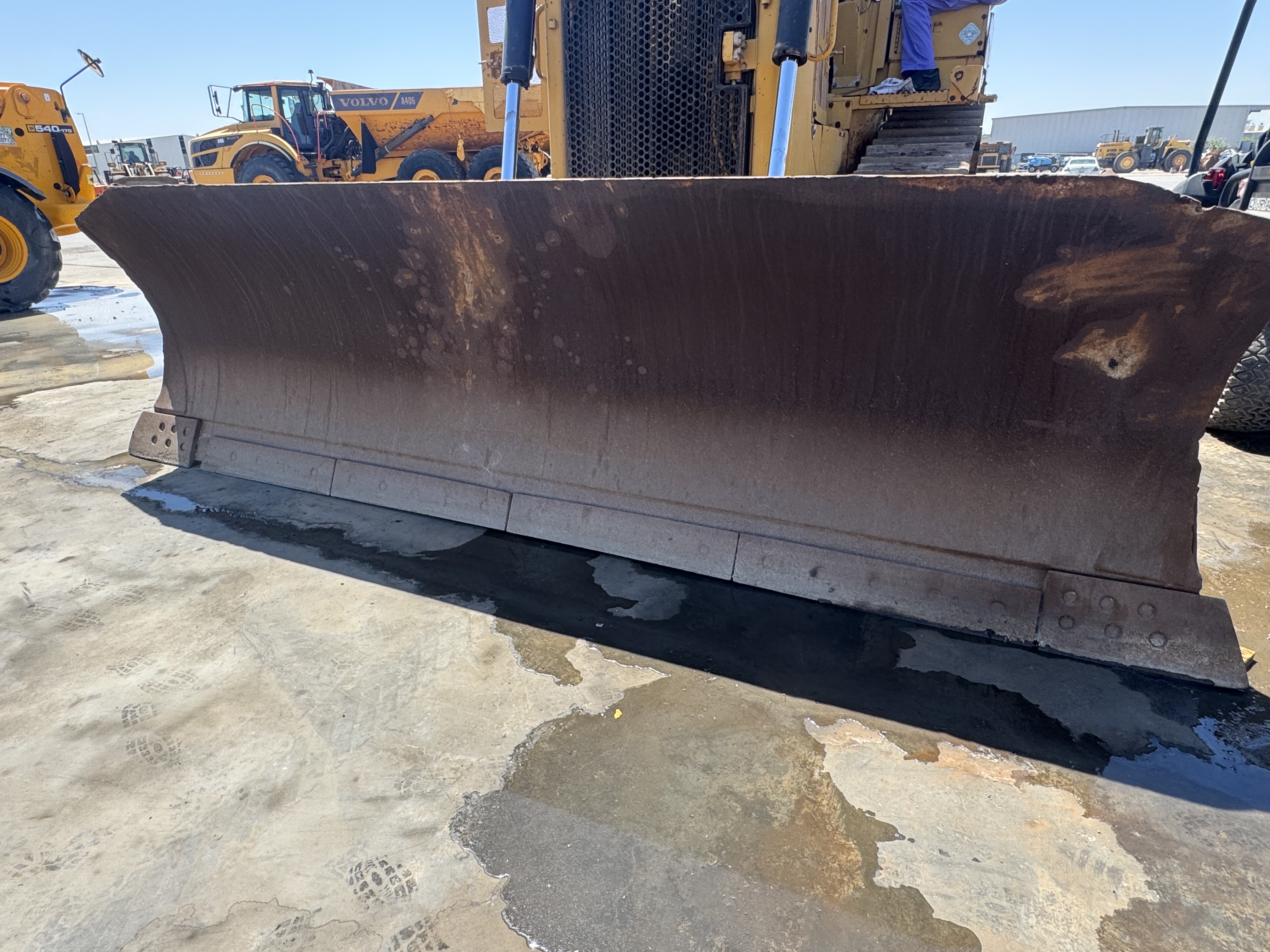 CDB-018-كاتربيلر-D6R-XL-بلدوزرات-مجنزرة-فحص-الملحق-الحواف-القاطعة-لشفرة-البلدوزر-1