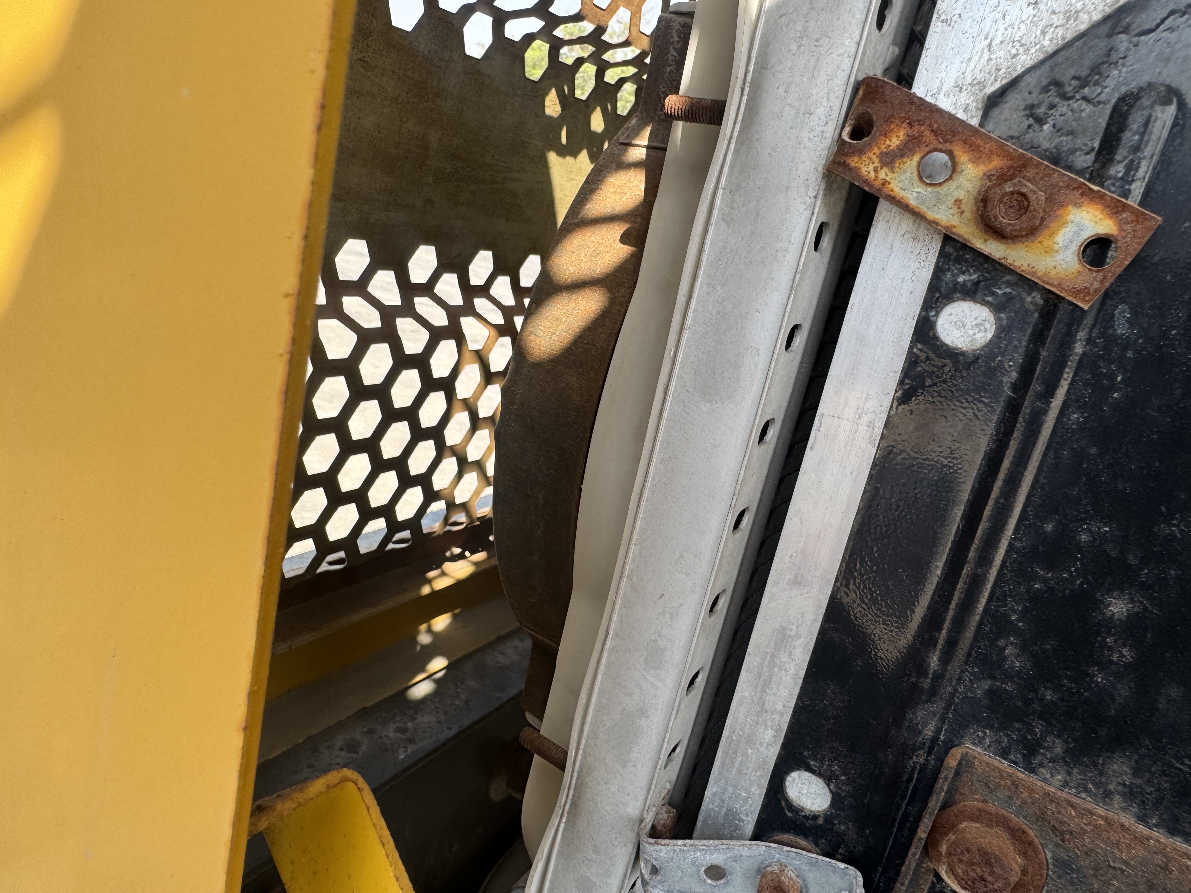 WHL-020-Shanding-ZL26-Wheel-loaders-inspection-Engine-Radiator,-condenser,-intercooler,-hydraulic-cooler-1