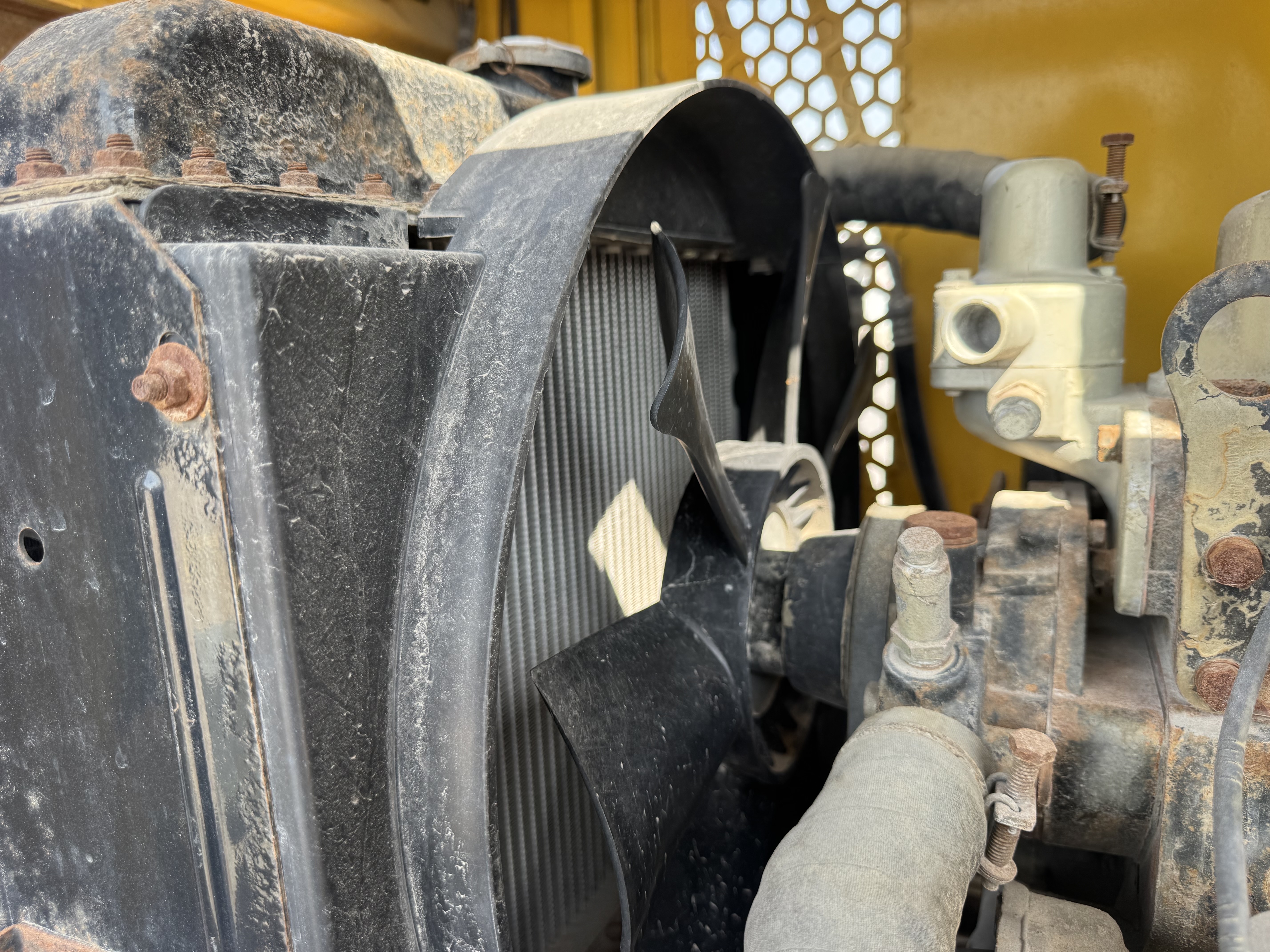 WHL-020-Shanding-ZL26-Wheel-loaders-inspection-Engine-Radiator,-condenser,-intercooler,-hydraulic-cooler-1