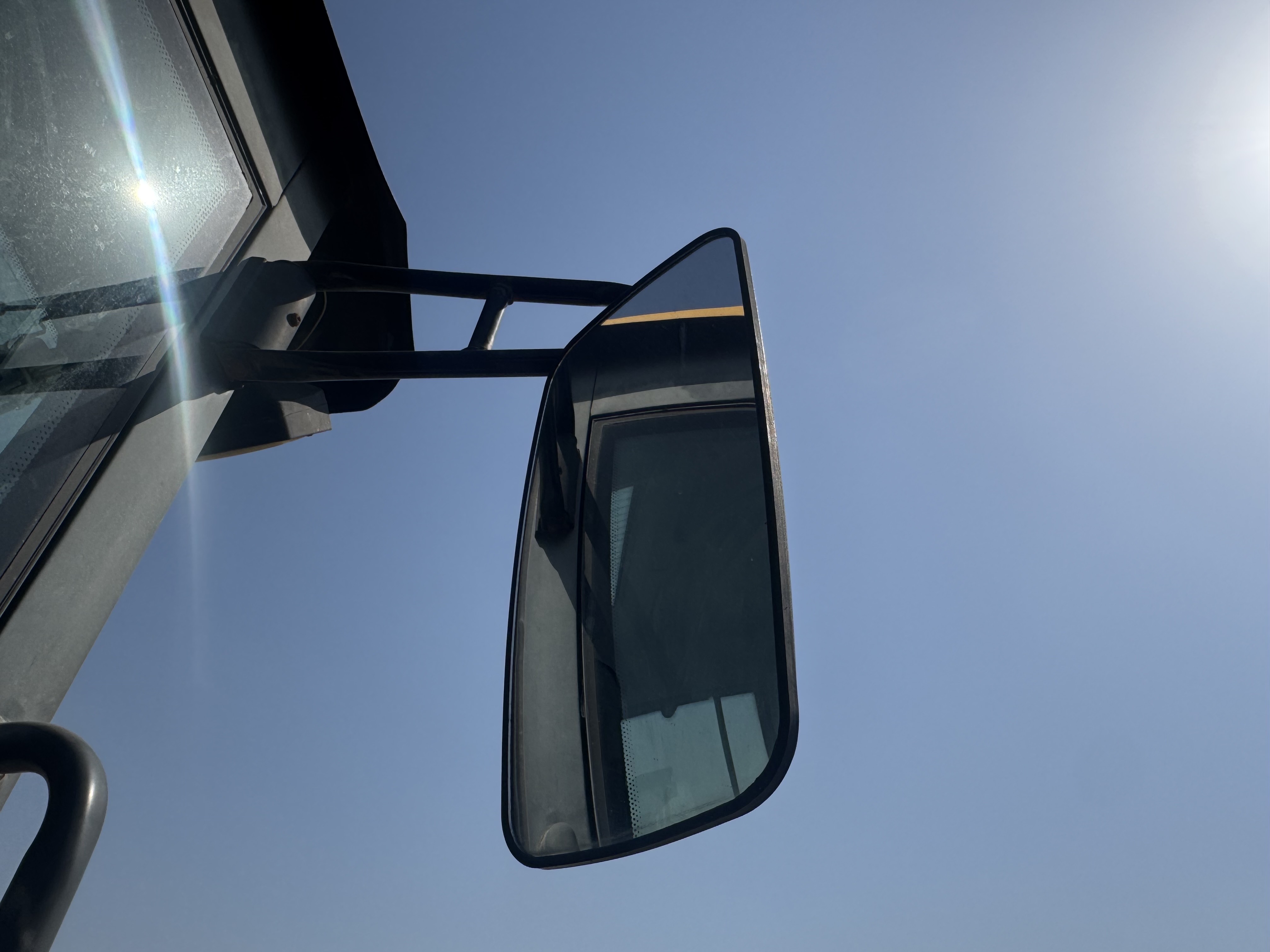 WHL-020-Shanding-ZL26-Wheel-loaders-inspection-Cabin-Mirrors-1
