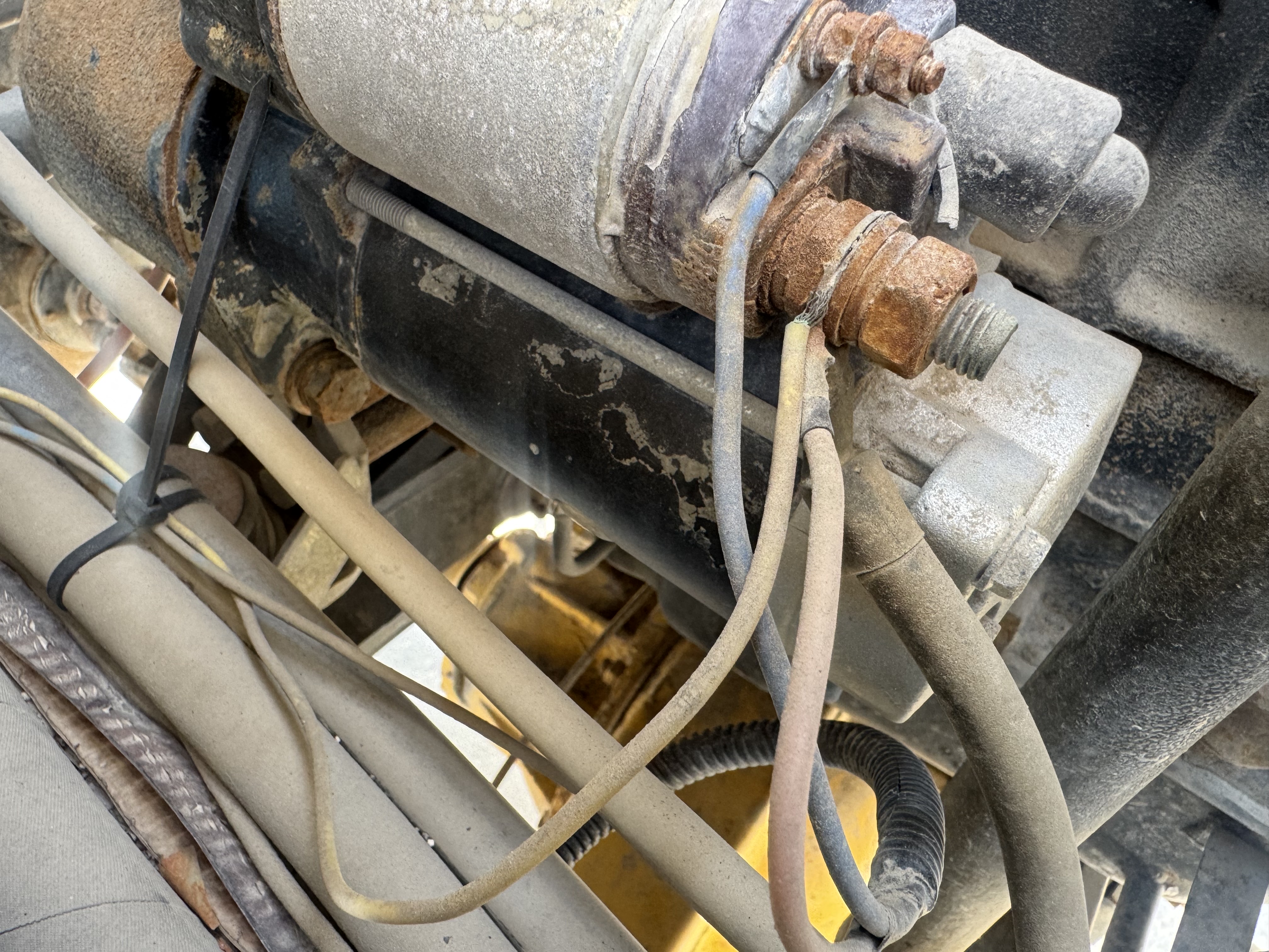 WHL-020-Shanding-ZL26-Wheel-loaders-inspection-Electronic-Main-harness-1