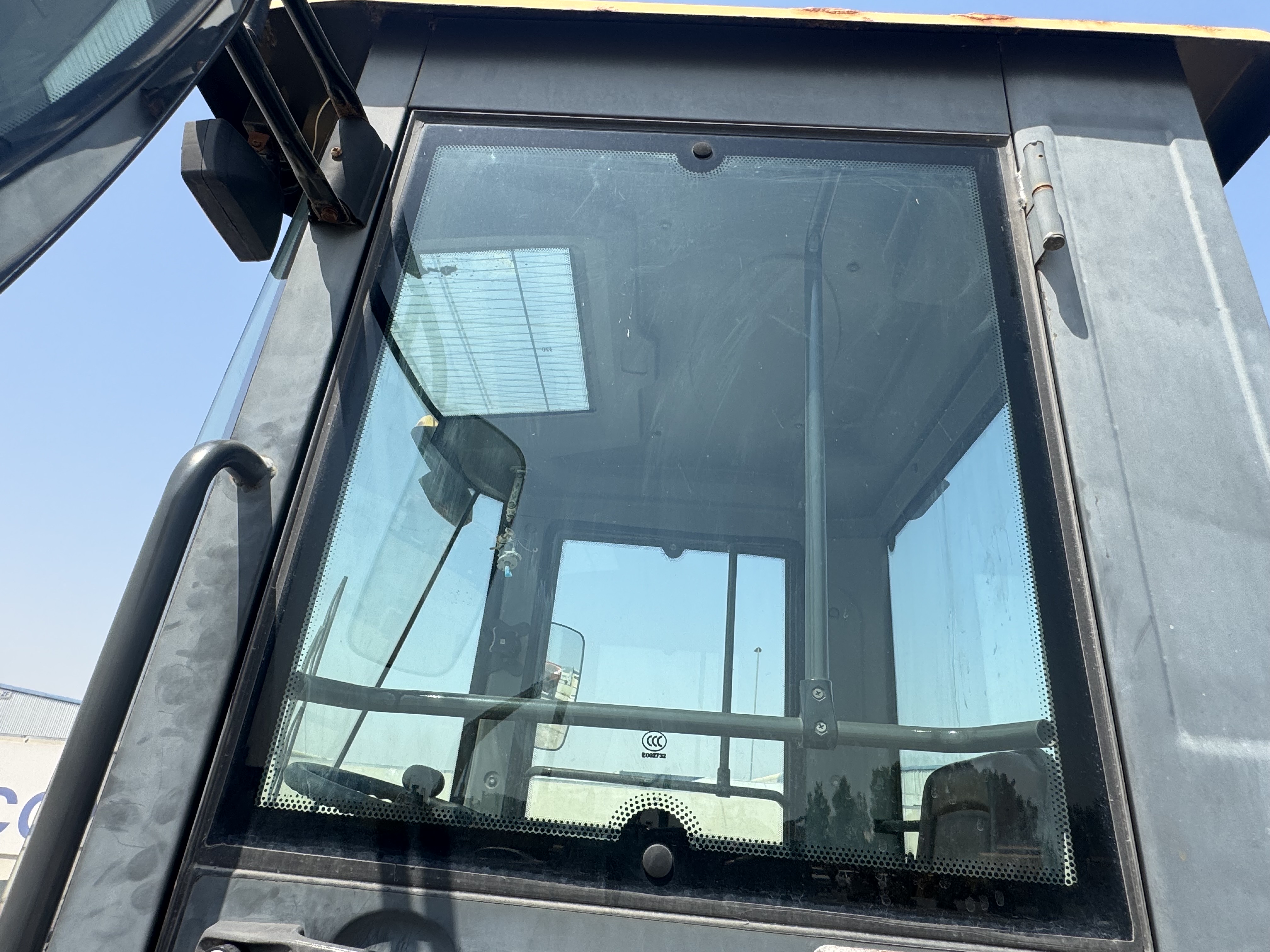 WHL-020-Shanding-ZL26-Wheel-loaders-inspection-Safety-Glass-1