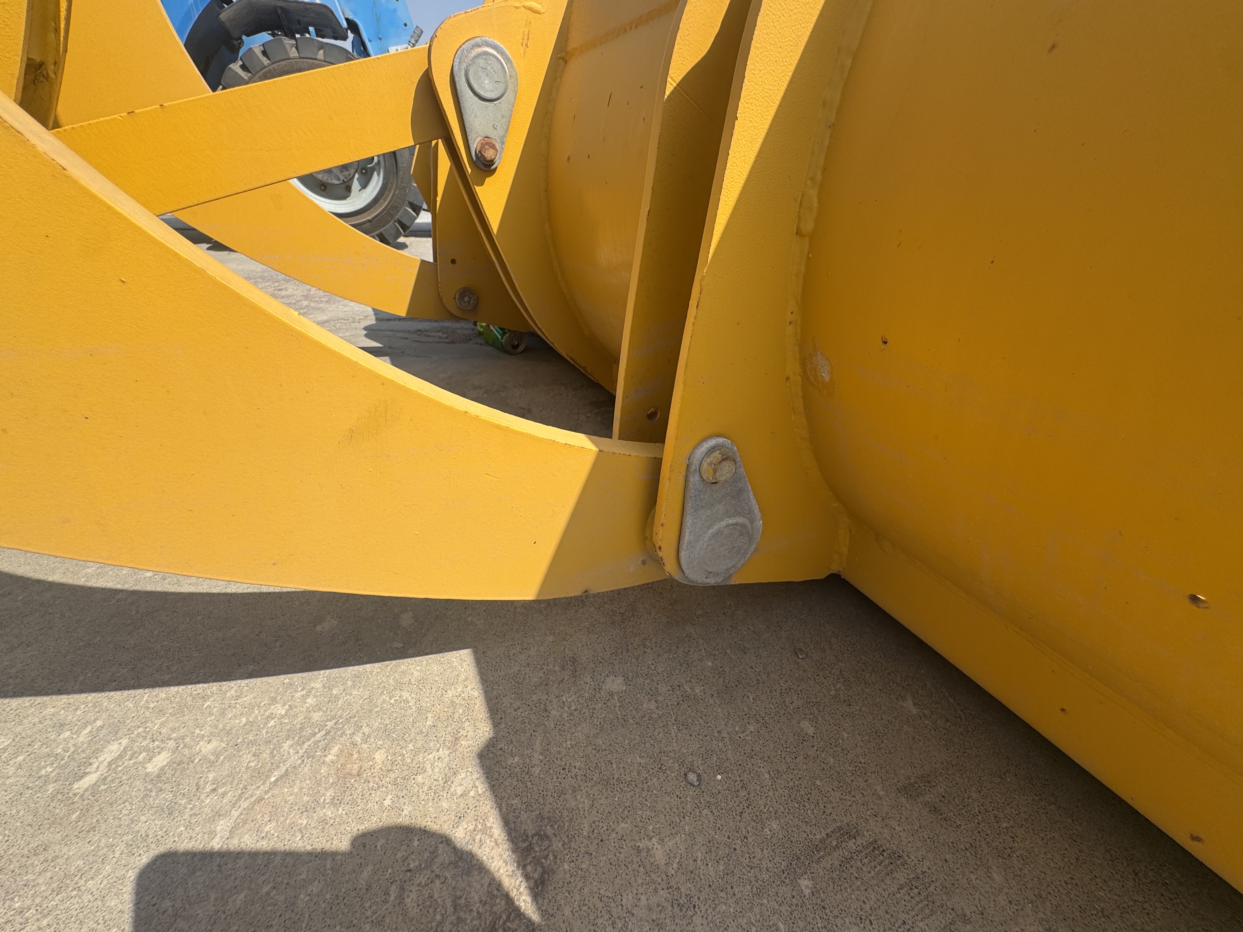 WHL-020-Shanding-ZL26-Wheel-loaders-inspection-Chassis-Pins-and-bushings-lift-arm-to-bucket-1