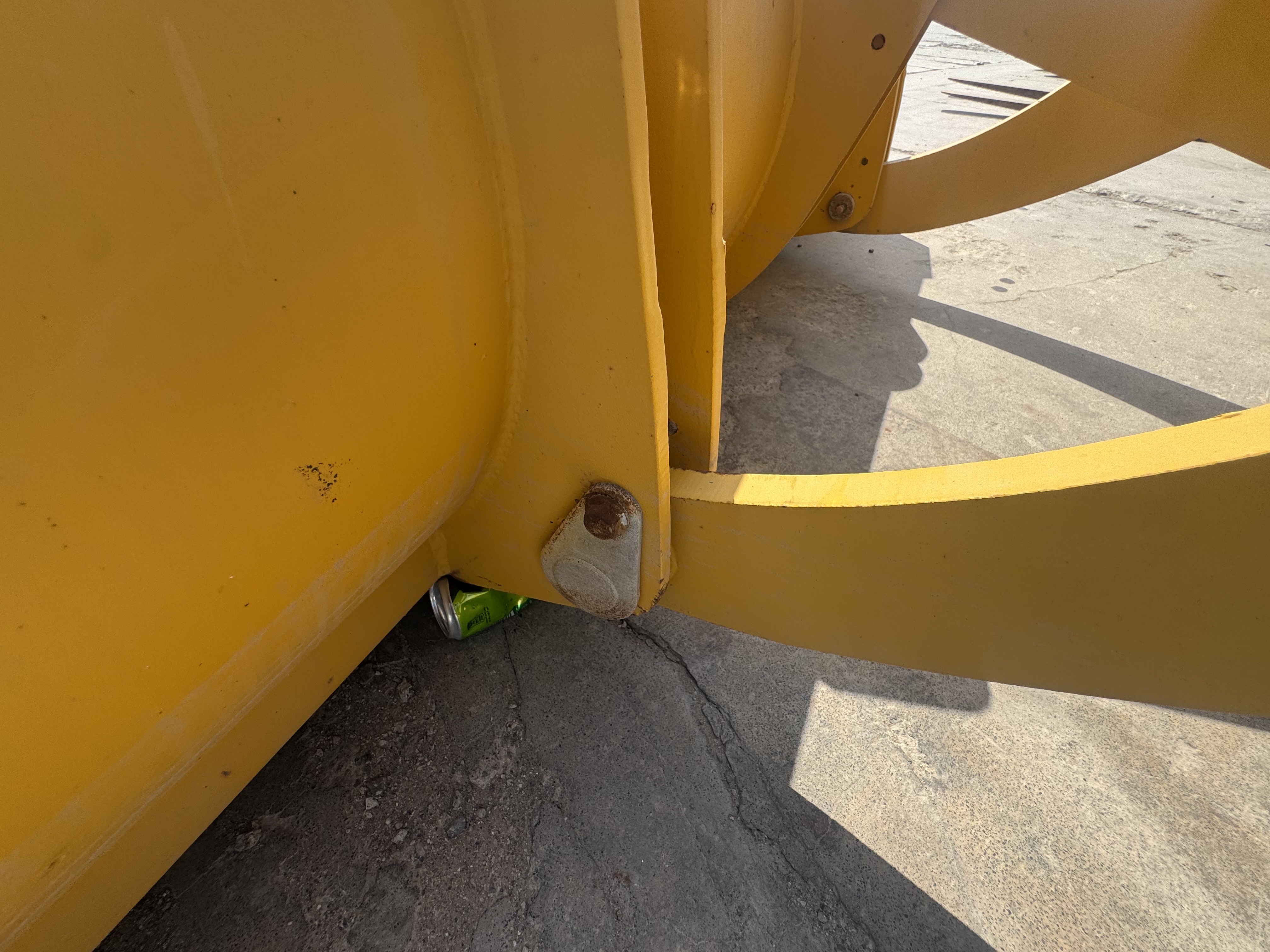 WHL-020-Shanding-ZL26-Wheel-loaders-inspection-Chassis-Pins-and-bushings-lift-arm-to-bucket-1