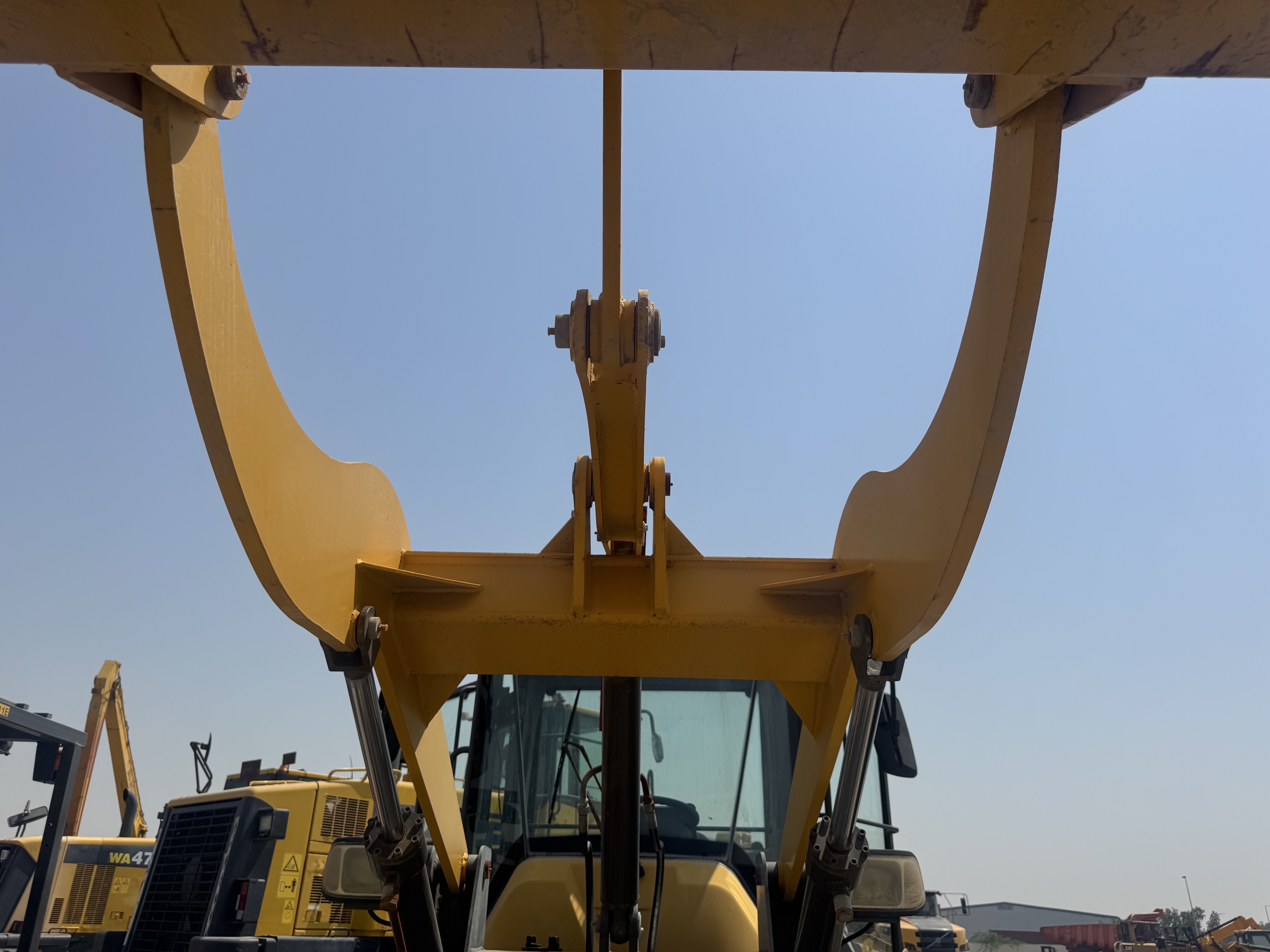 WHL-020-Shanding-ZL26-Wheel-loaders-inspection-Hydraulics-Boom-1