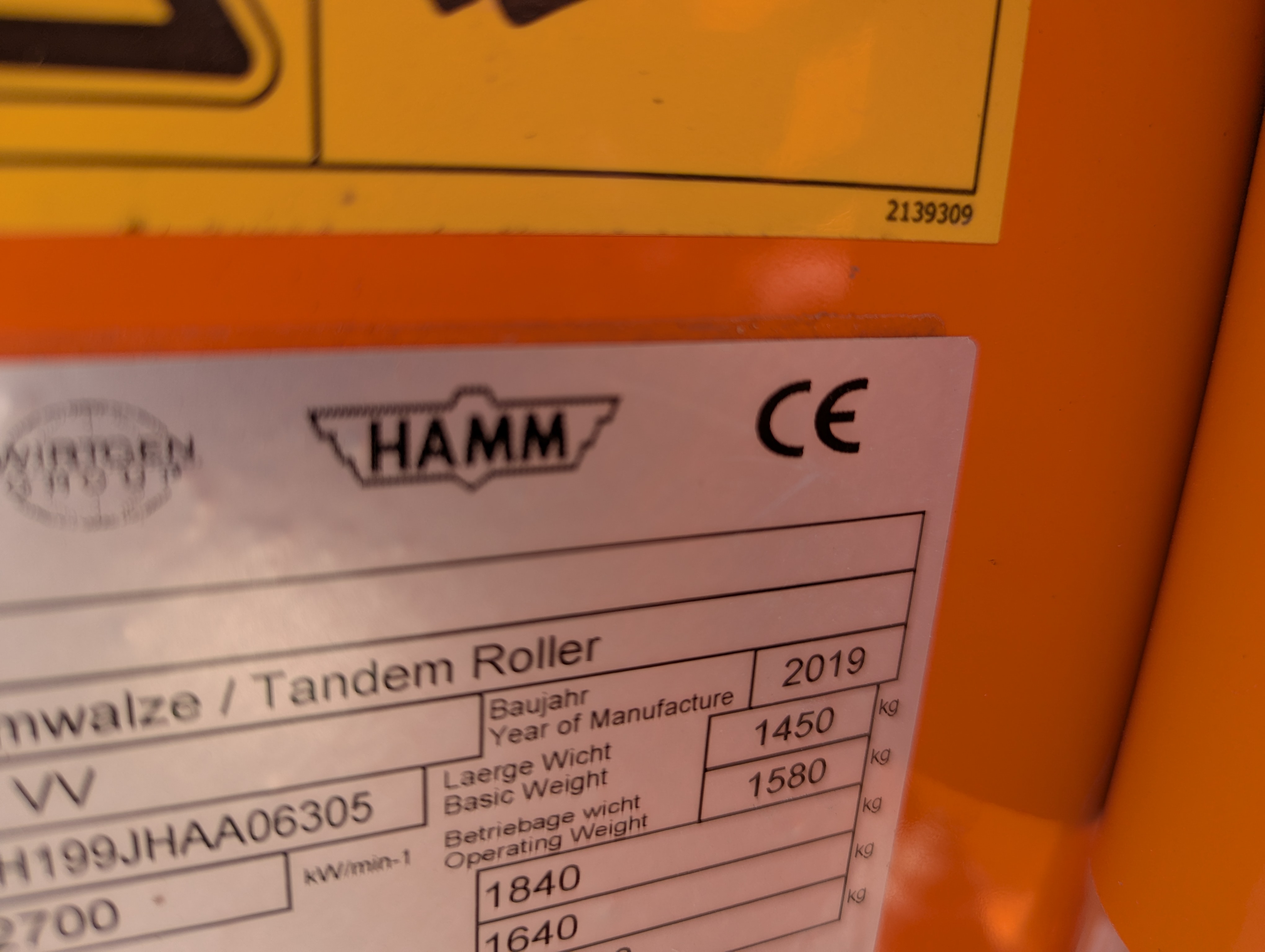SRC-018-Hamm-HD-8-VV-Tandem-rollers-inspection-General-CE-mark-1
