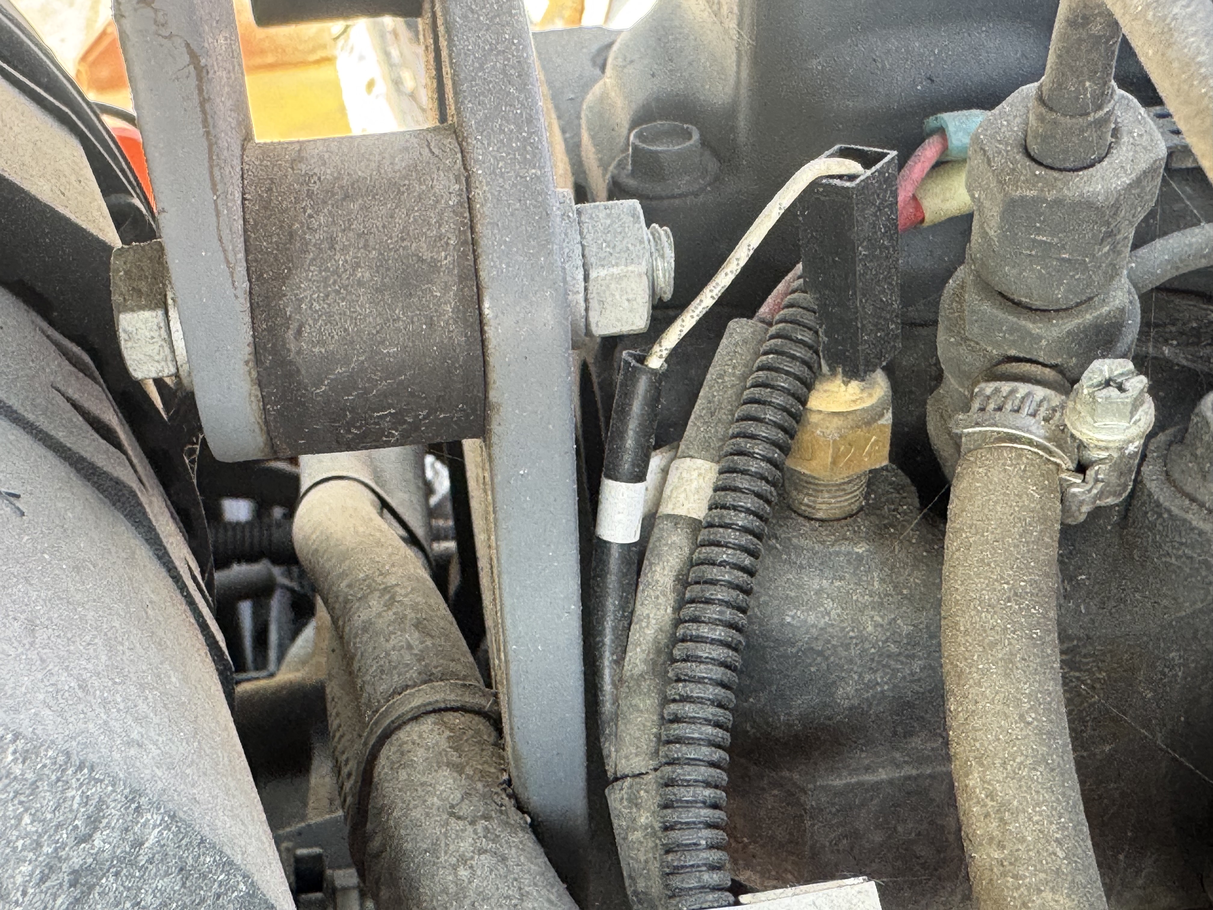 SRC-019-Hamm-HD-12-VV-Tandem-rollers-inspection-Hydraulics-Wiring-harness-1