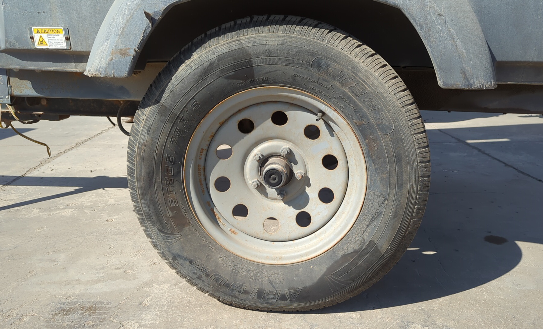 ACA-006-أطلس-كوبكو-XAS-185-T4F-كومبريسرات-هواء-فحص-الهيكل-حالة-الإطار-الأيسر-/-محور-العجلة-1