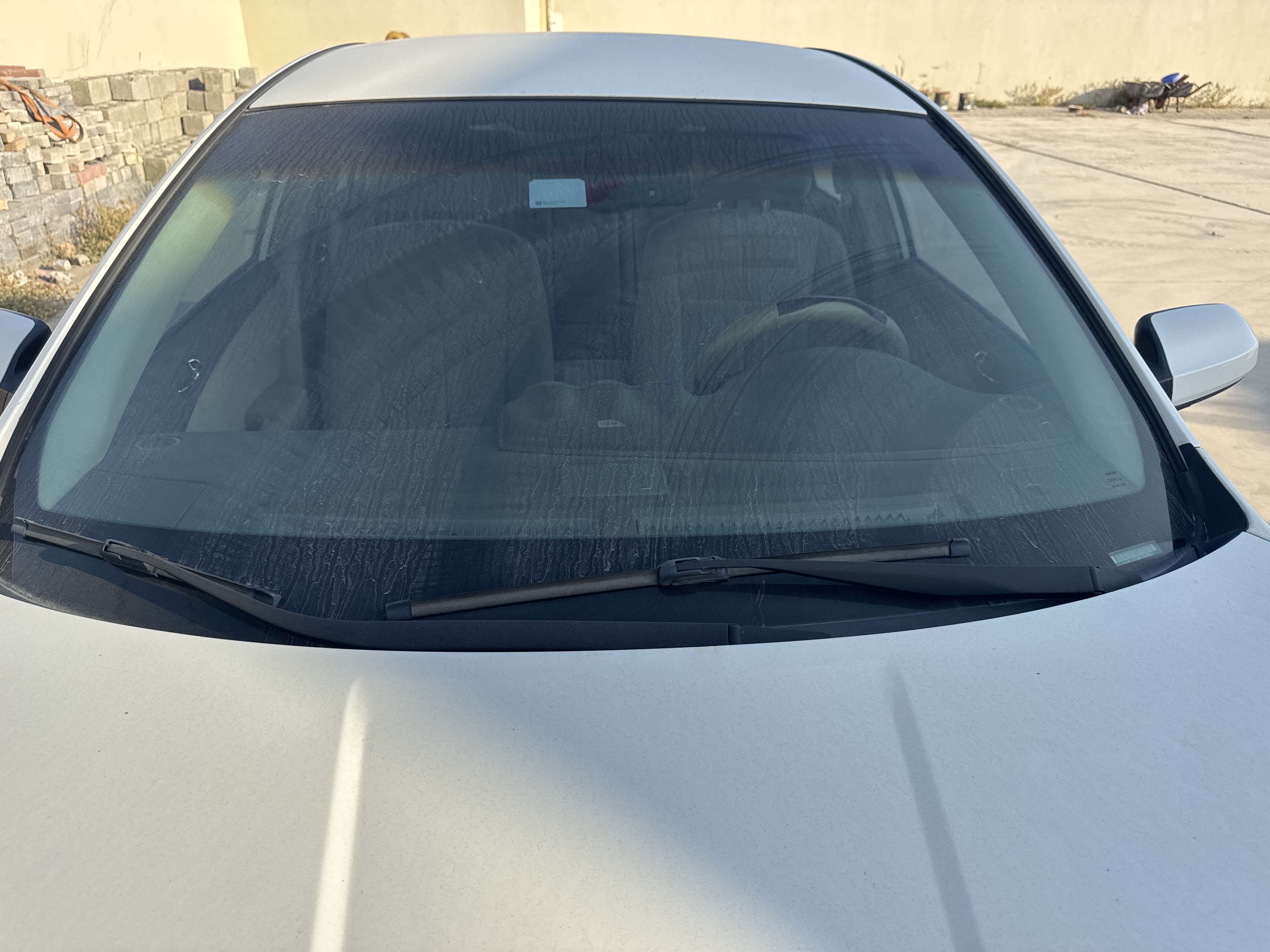 SEV-004-نيسان-Altima-سيارات-فحص-المظهر-الخارجي-الزجاج-الأمامي-1