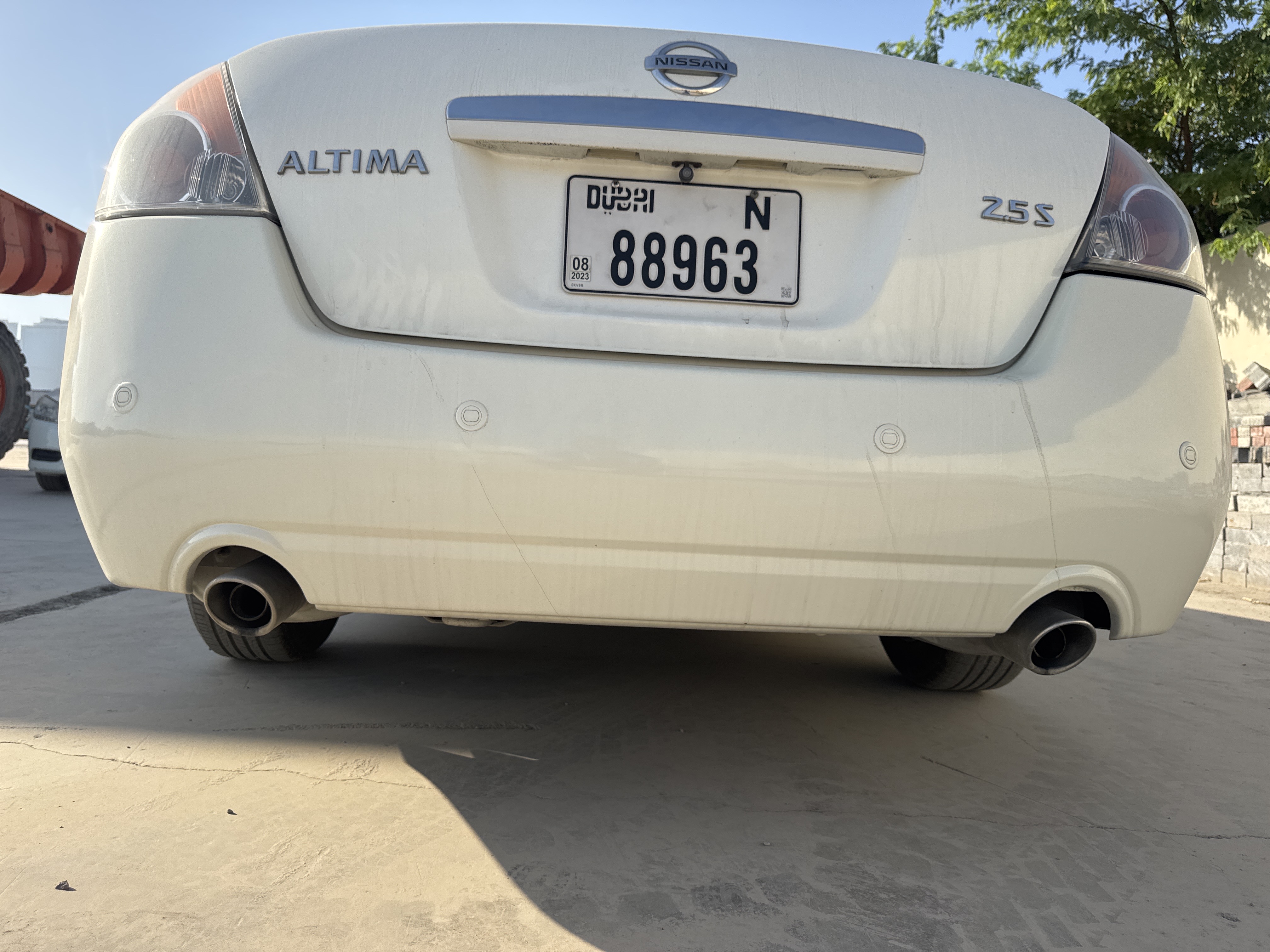 SEV-004-نيسان-Altima-سيارات-فحص-المظهر-الخارجي-المصد-الخلفي-1