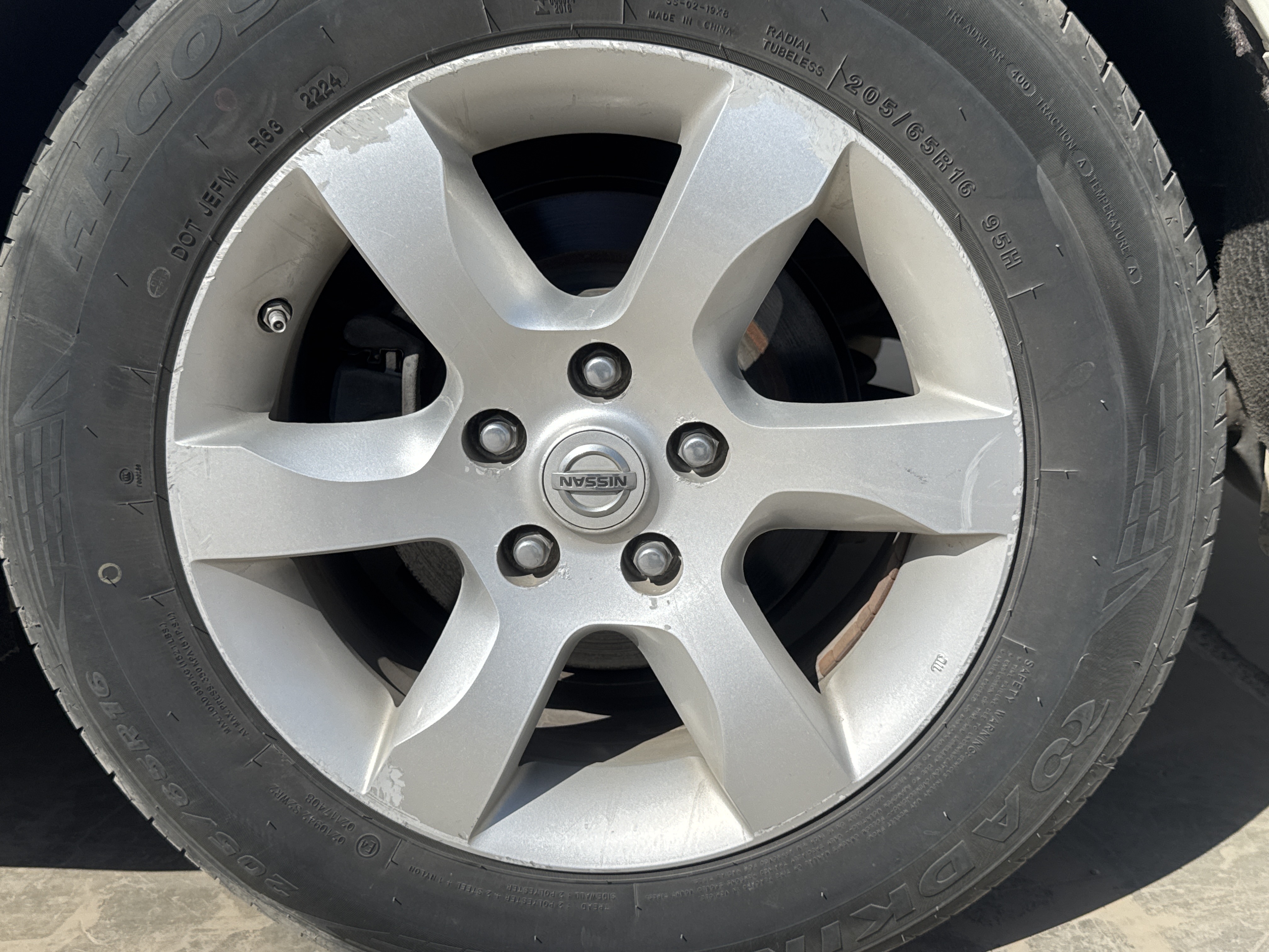 SEV-004-نيسان-Altima-سيارات-فحص-الهيكل-الجنط-الخلفي-الأيسر-/-الرنج-1