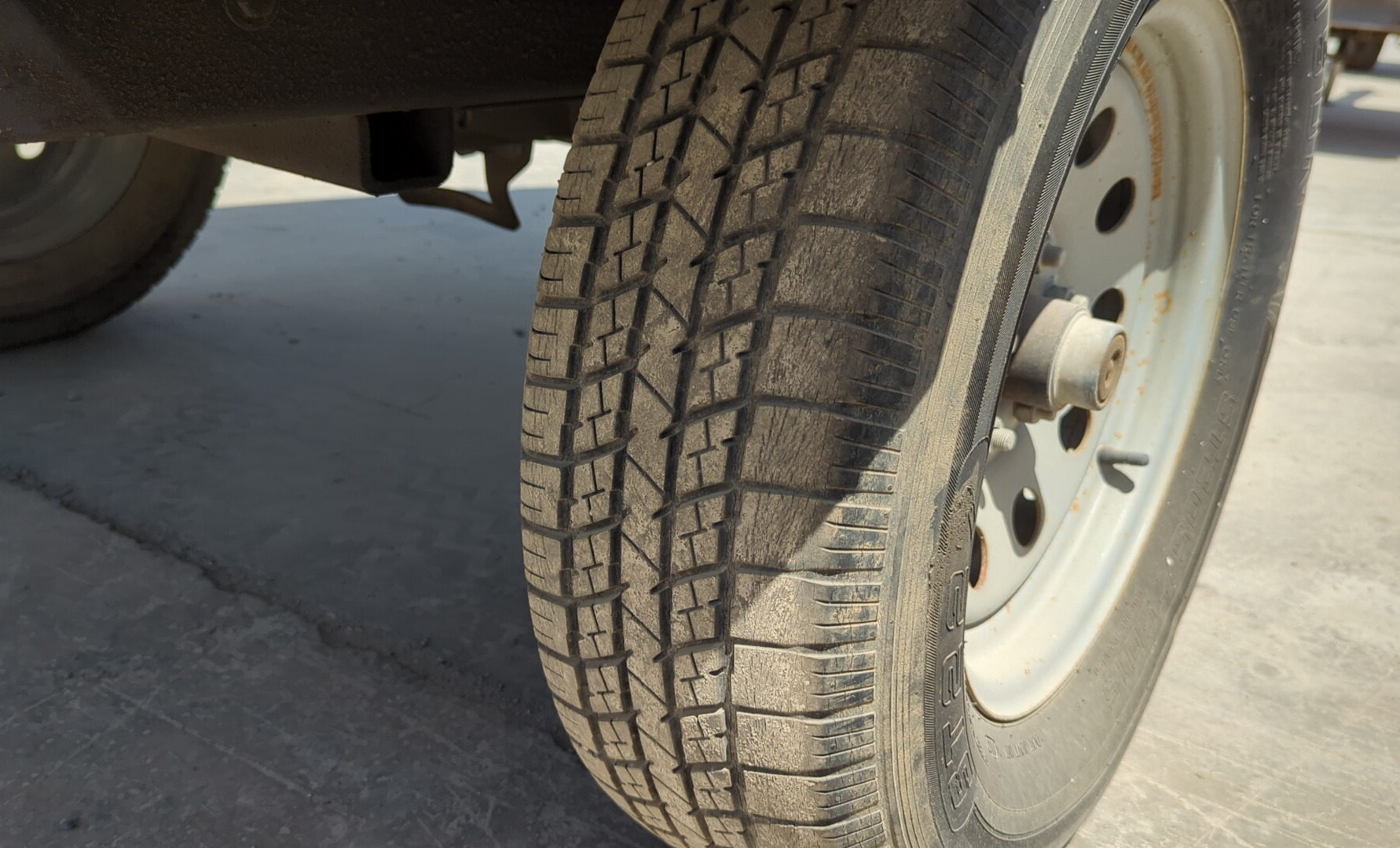 ACA-007-أطلس-كوبكو-XAS-185-T4F-كومبريسرات-هواء-فحص-الهيكل-حالة-الإطار-الأيمن-/-محور-العجلة-1