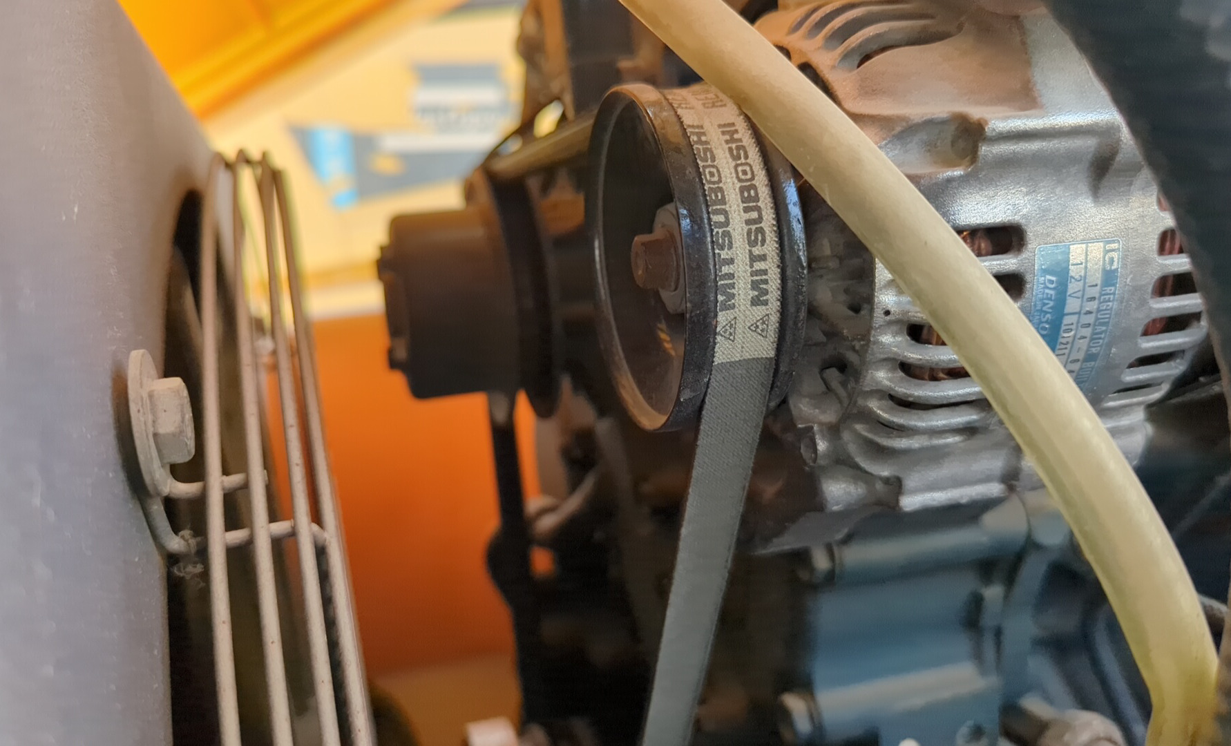 ACA-008-Atlas-Copco-XAS-185-T4F-Air-compressors-inspection-Engine-Belts-1