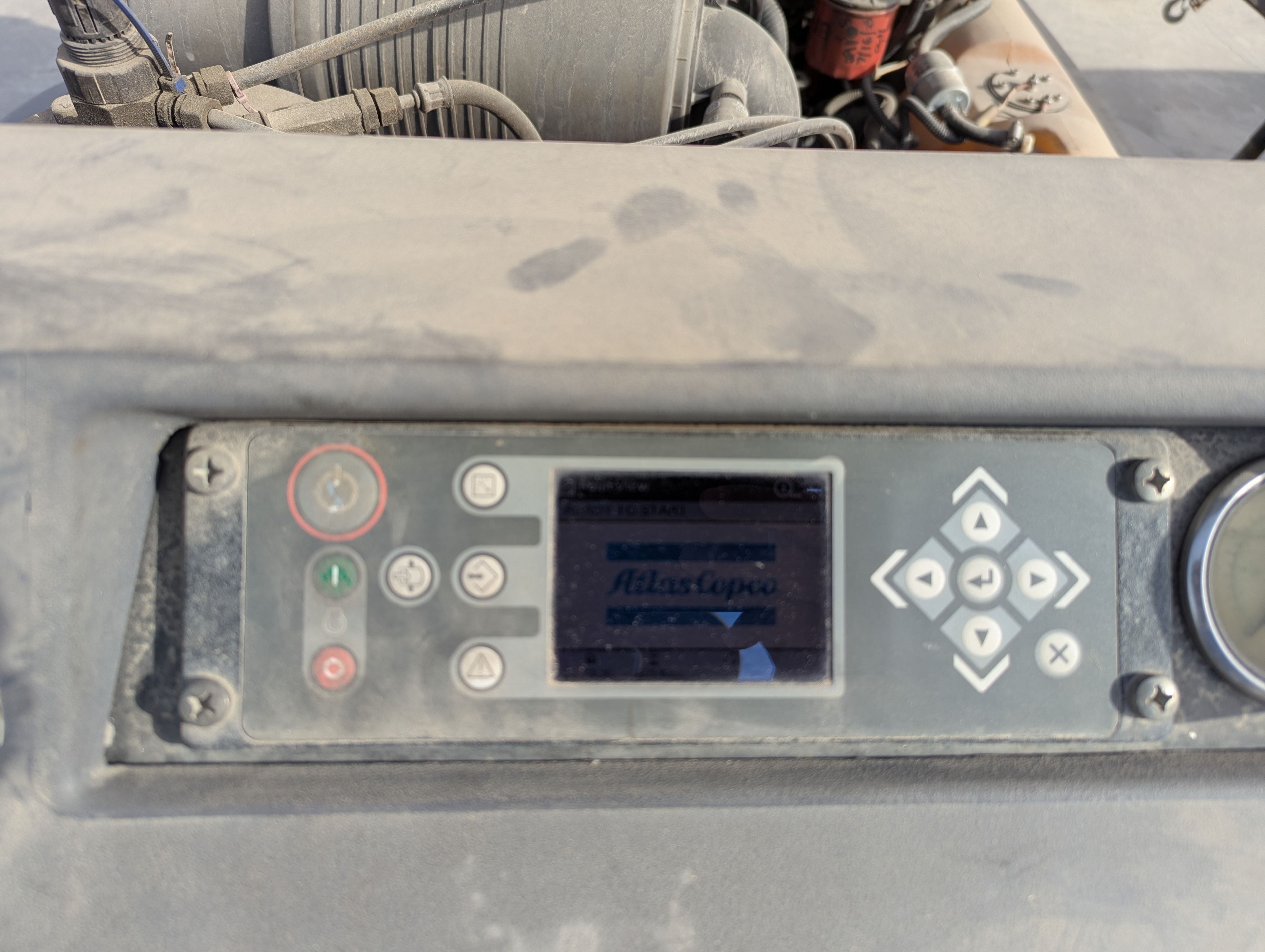 ACA-010-أطلس-كوبكو-XAS-185-T4F-كومبريسرات-هواء-فحص-الإلكترونيات-لوحة-العدادات-الإلكترونية-1