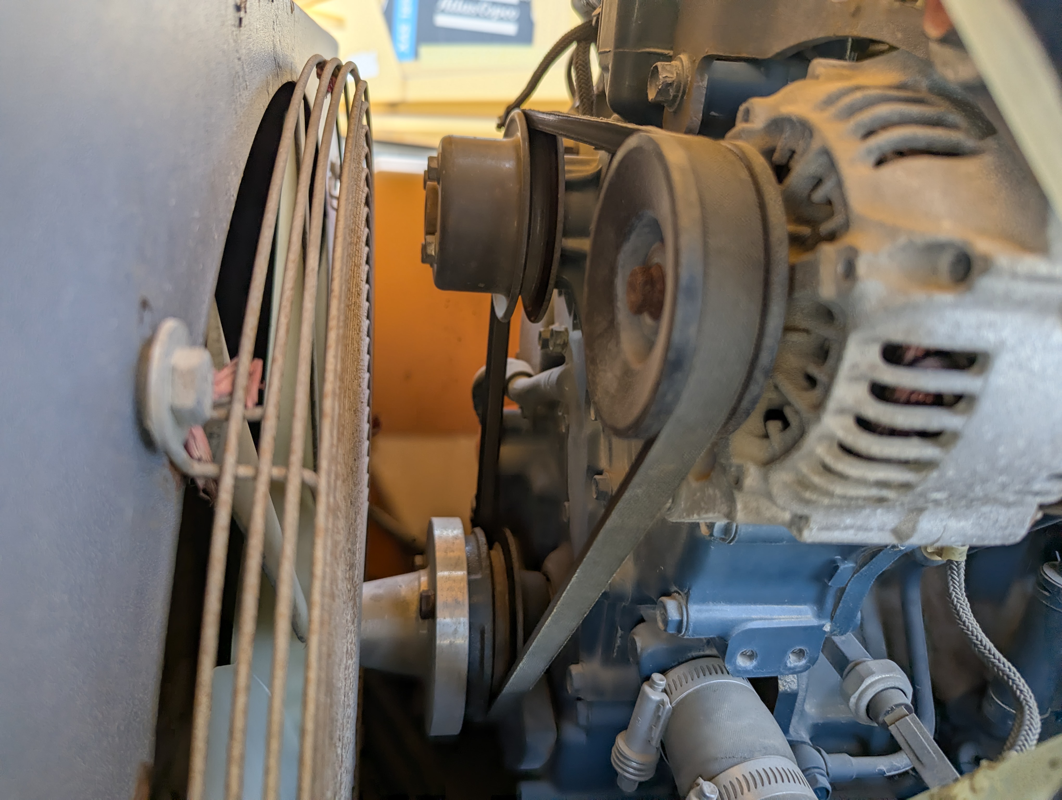 ACA-011-Atlas-Copco-XAS-185-T4F-Air-compressors-inspection-Engine-Belts-1