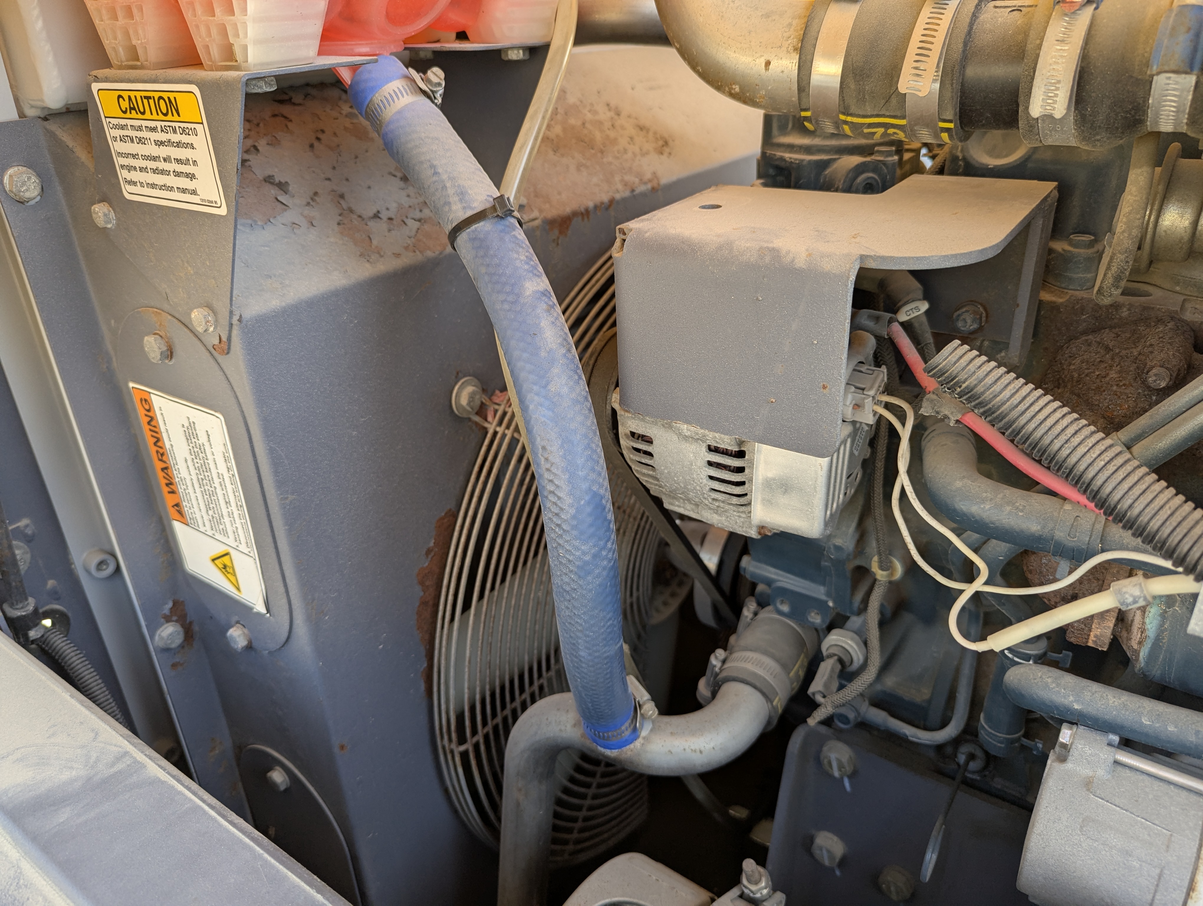 ACA-011-Atlas-Copco-XAS-185-T4F-Air-compressors-inspection-Engine-Hoses-1